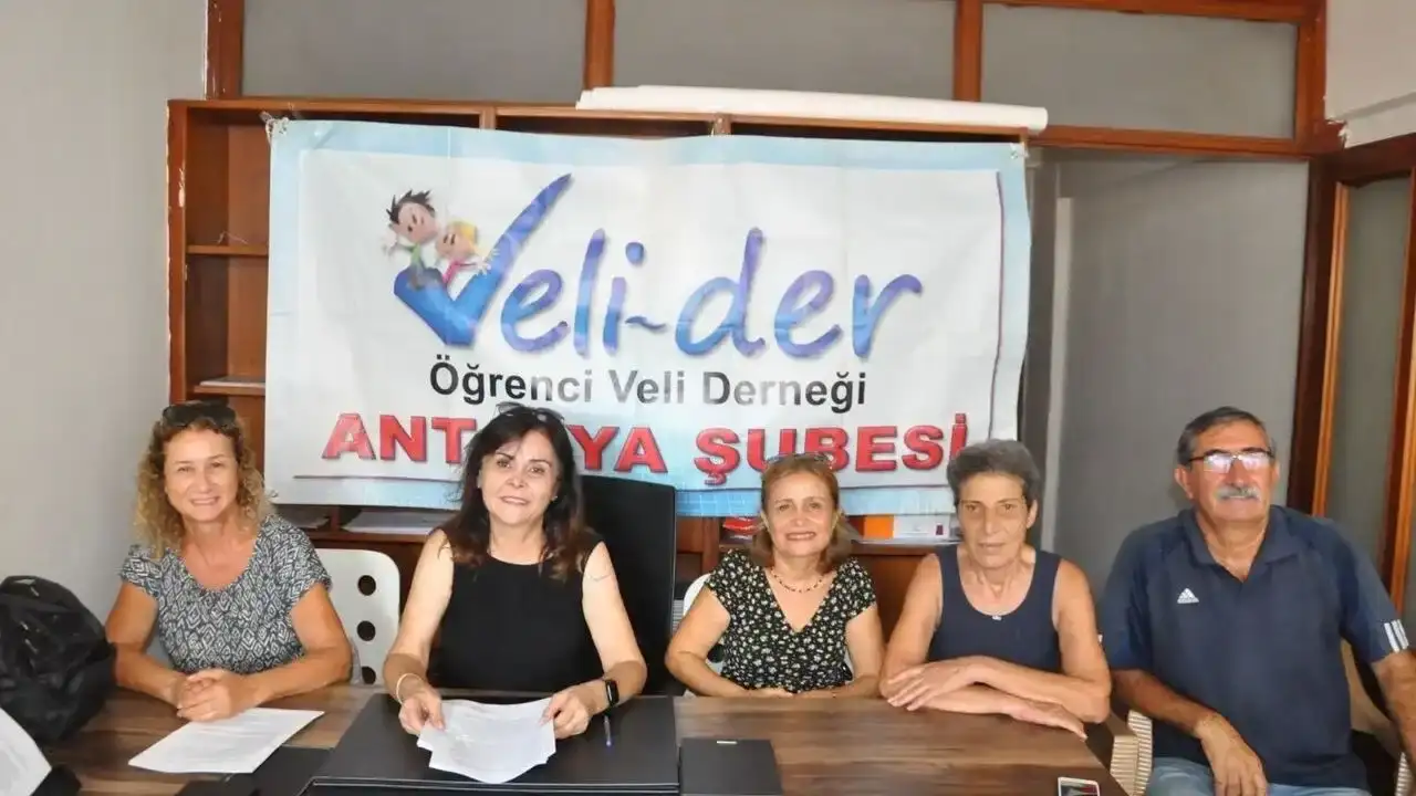 Öğrenci̇ Veli̇ Derneği̇nden “Ramazan Etki̇nli̇kleri̇” Genelgesi̇ne Sert Çikiş (1)-1