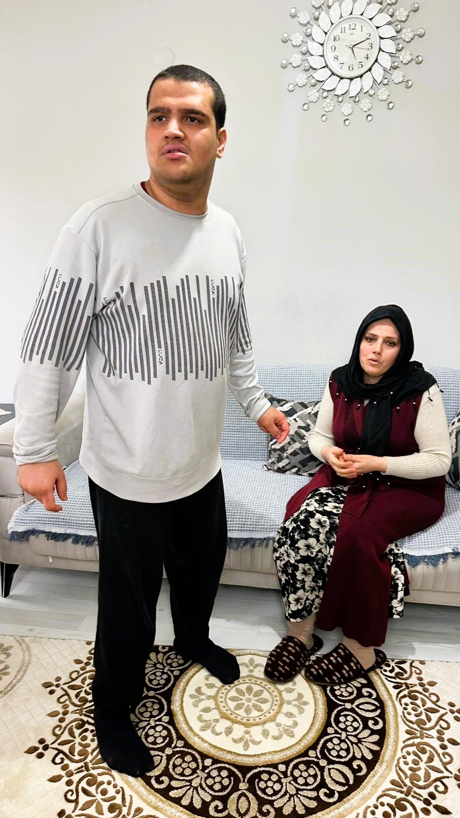 Otizmli Ogrenciye Verilen Ceza Aileyi Ayaga Kaldirdi (3)