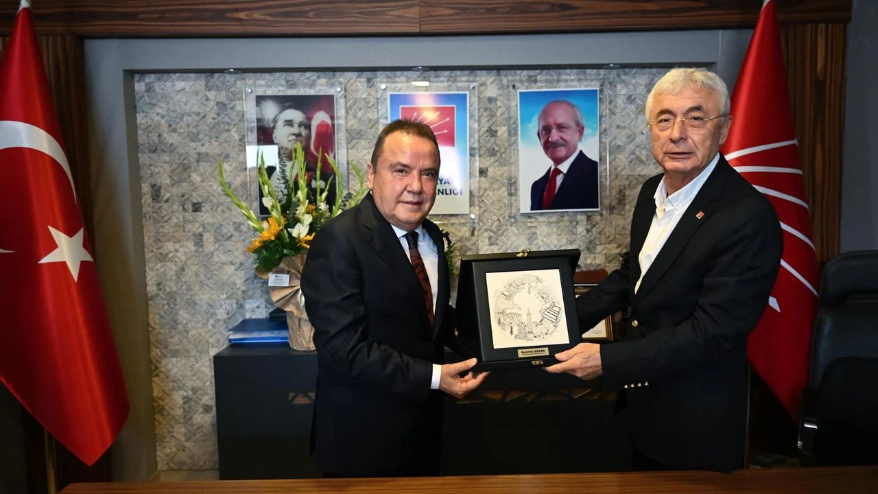 Sağlık Raporu Sonrası Chp’den Muhittin Böcek Acil Çağrı-1