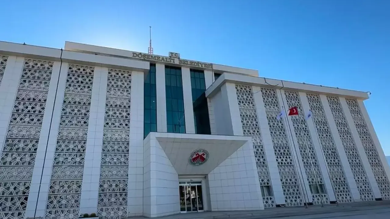 Süper Müdüre Tepki Yağıyor… Antalya Döşemealtı Bu Atamayı Konuşuyor (2)-1