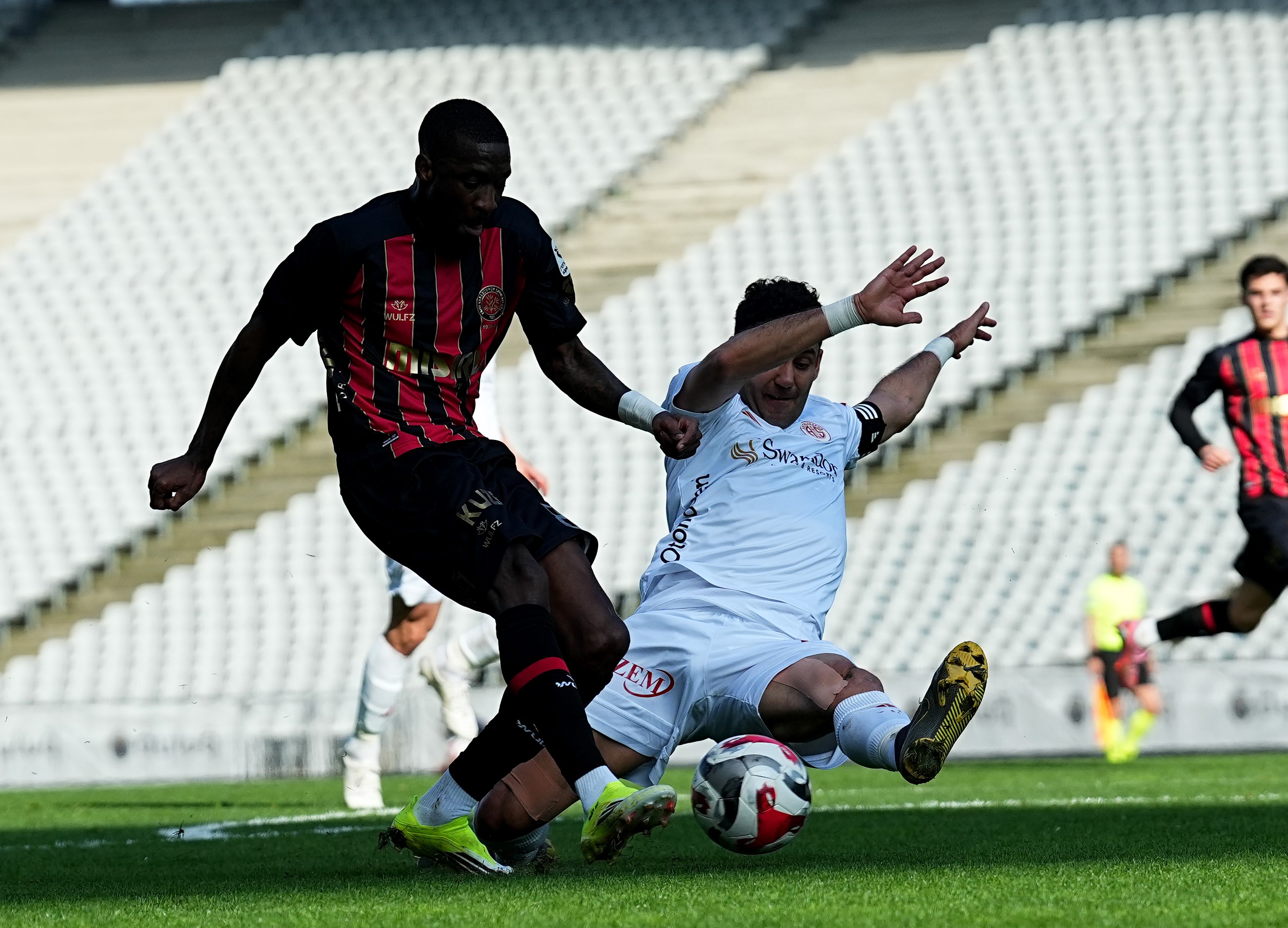 Trendyol Süper Lig Fatih Karagümrük 1 Antalyaspor (2)