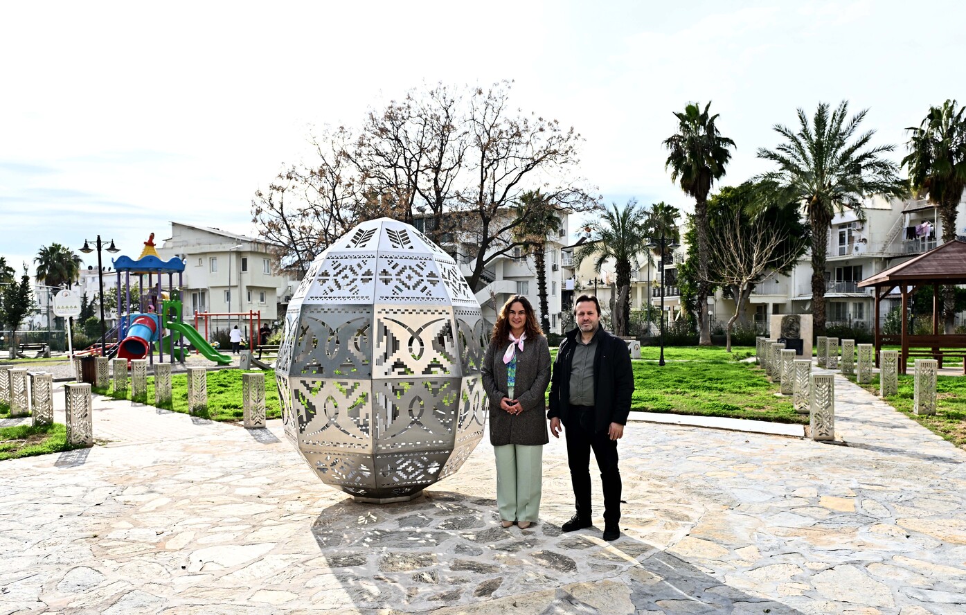 Ukrayna Kültür Parkı, Kievli Öğrencilerin Tasarımlarıyla Yenilendi (2)