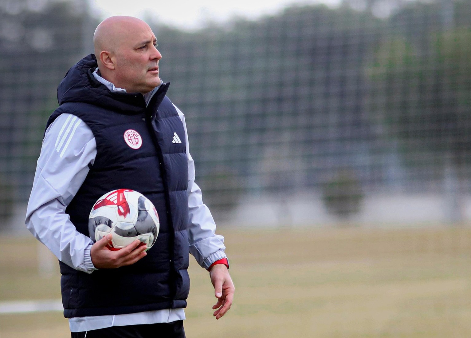 Whatsapp Image 2026 02 14 At 00.52.29