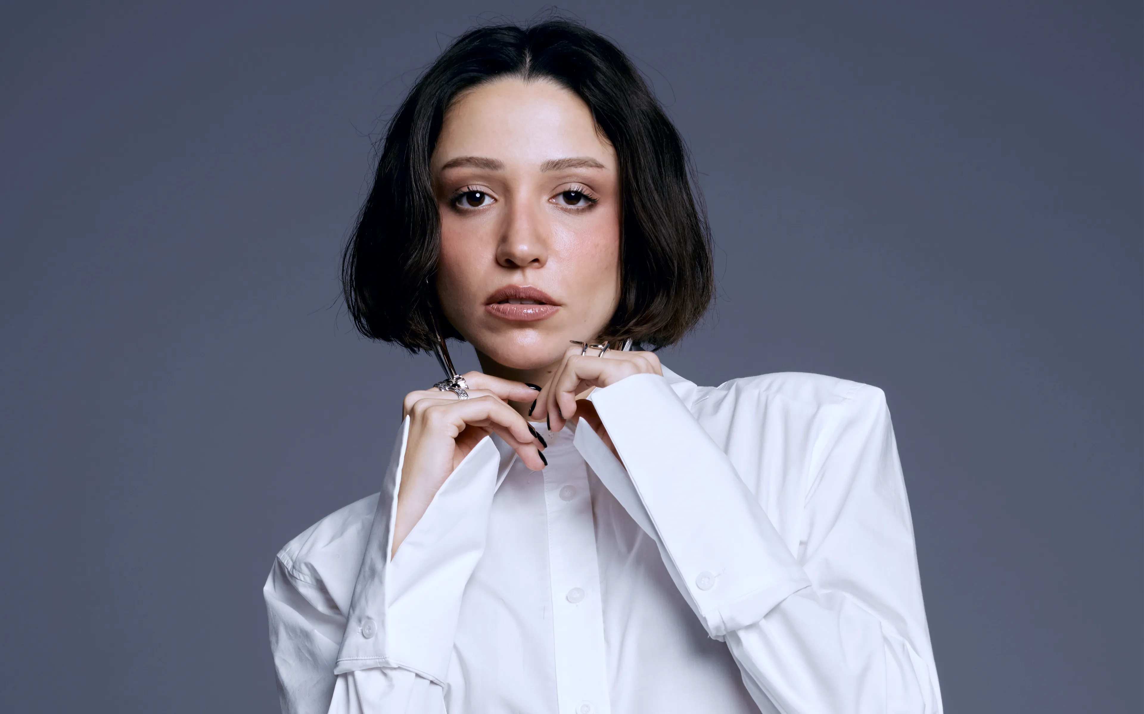 Zeynep Bastık Antalya’yı Sallamaya Geliyor (2)-1