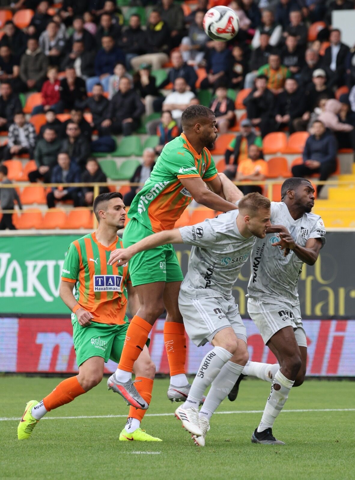 1Dd84E02 64D4 4F56 Aa7C 57139Cdd47C6