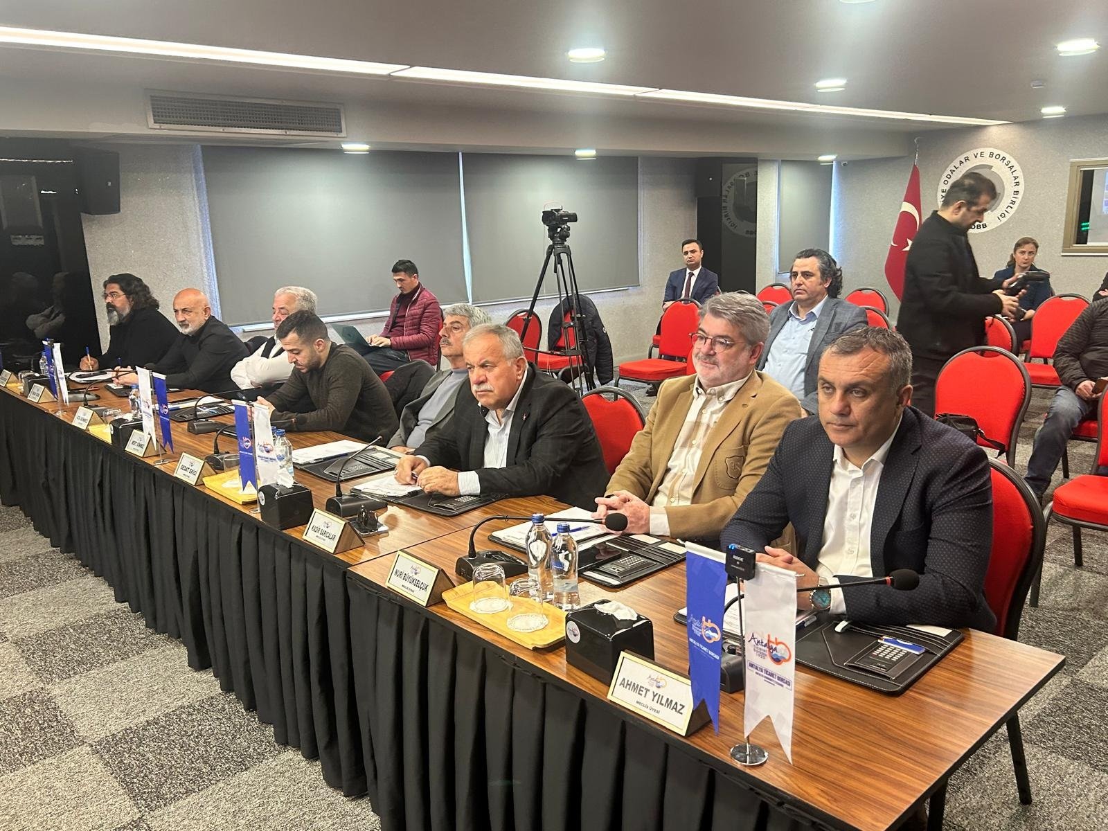 8Fb7D4Af 2Ce7 4Cc4 8F2B Dfbcb0914457