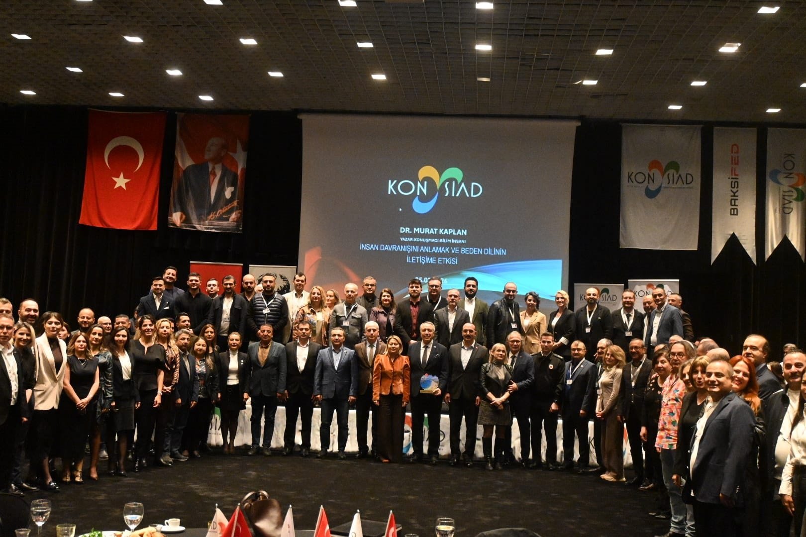 Antalya iş dünyasına kritik uyarı: Başarının sırrı beden dilinde