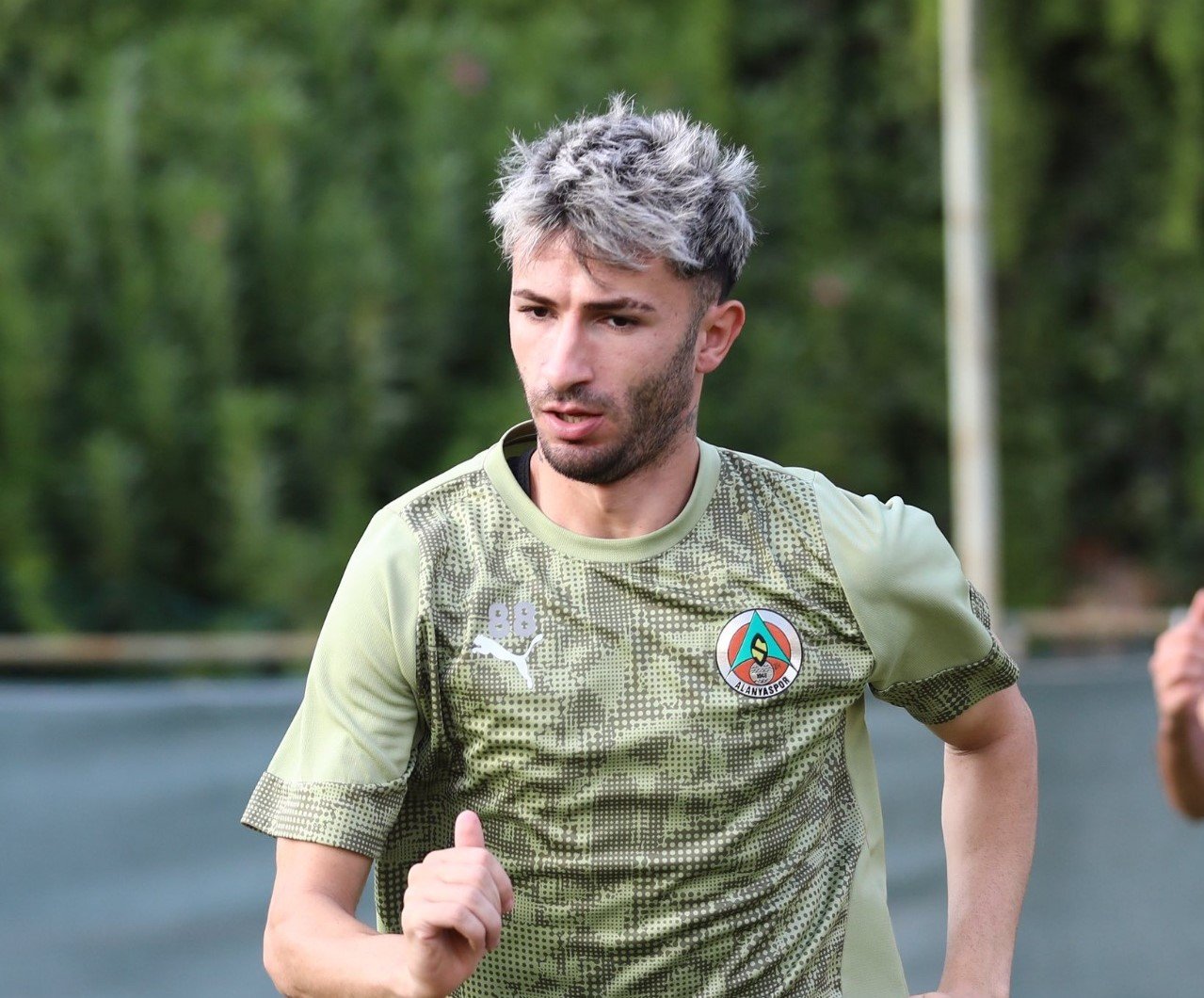 Alanyapor Yusuf U Ariyor