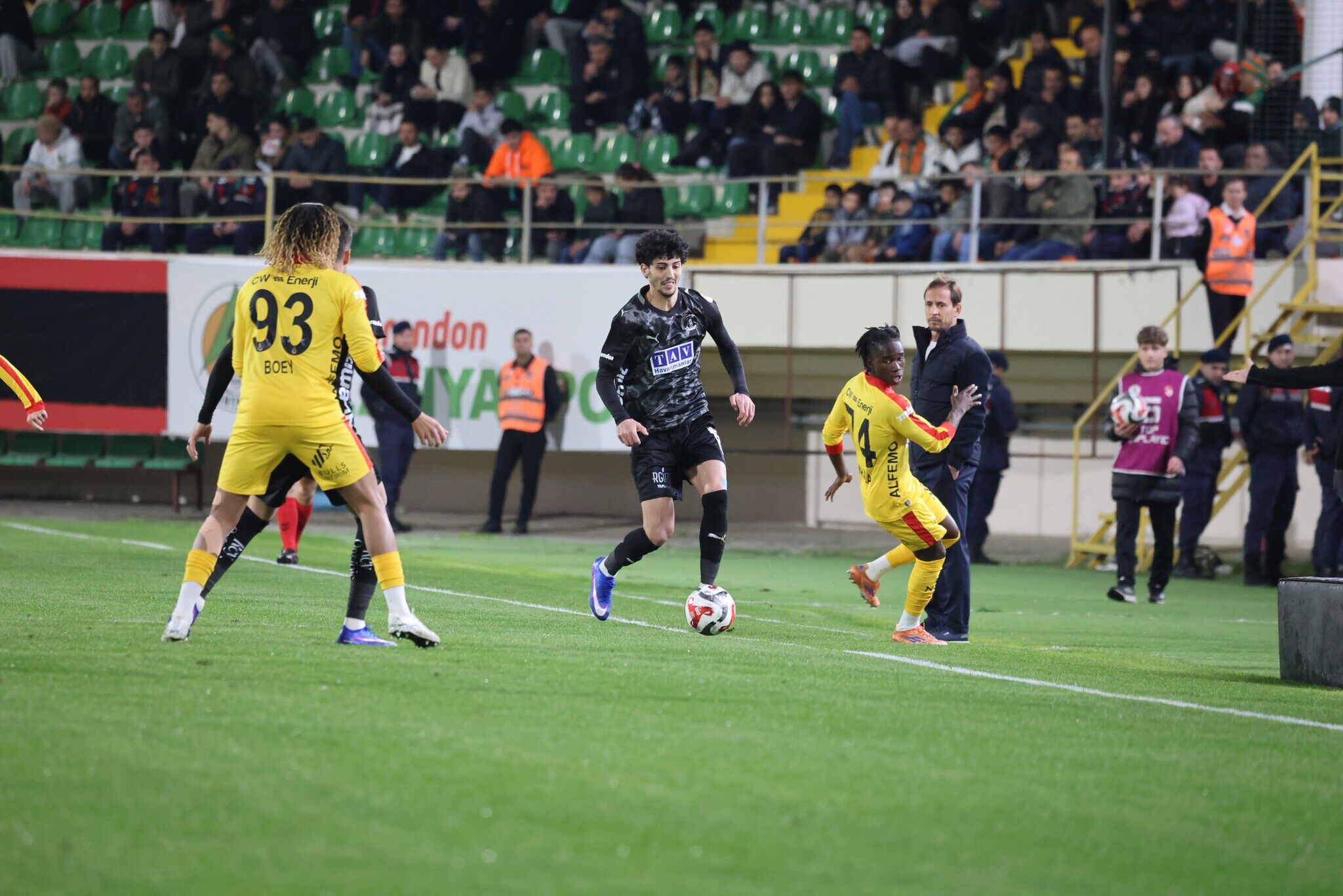 Alanyaspor Galatasaray Maci (2)-1