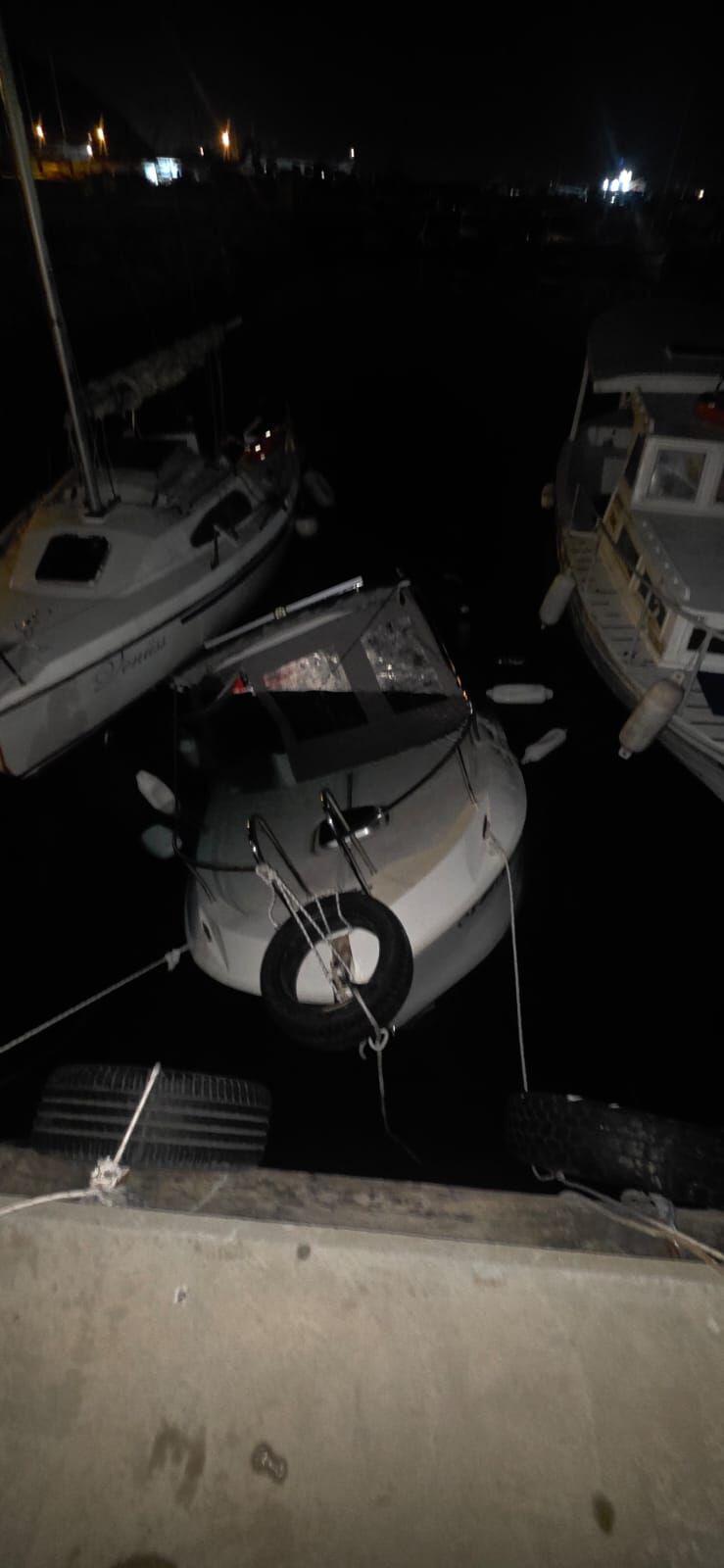 Antalya Balıkçı Barınağı’nda Yaşananların Ardından Teknesini Satma Kararı Aldı (2)