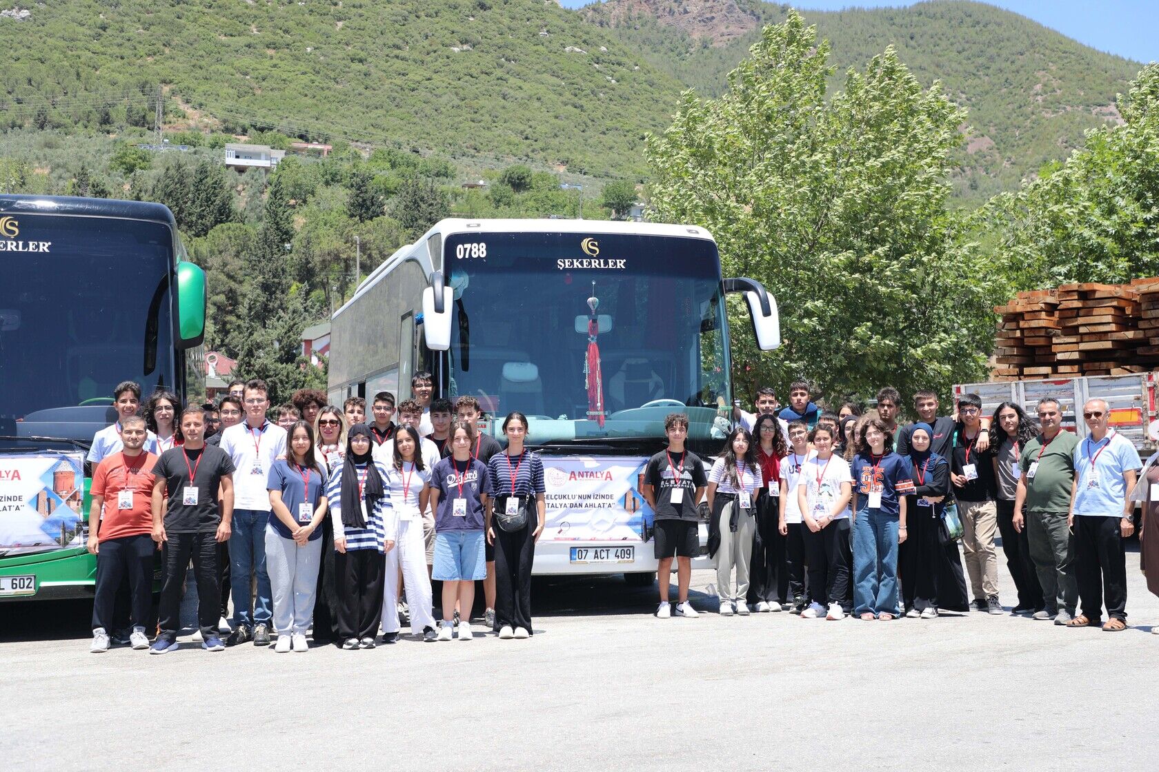 Antalya Bitlis’e Köprü Kurdu (1)