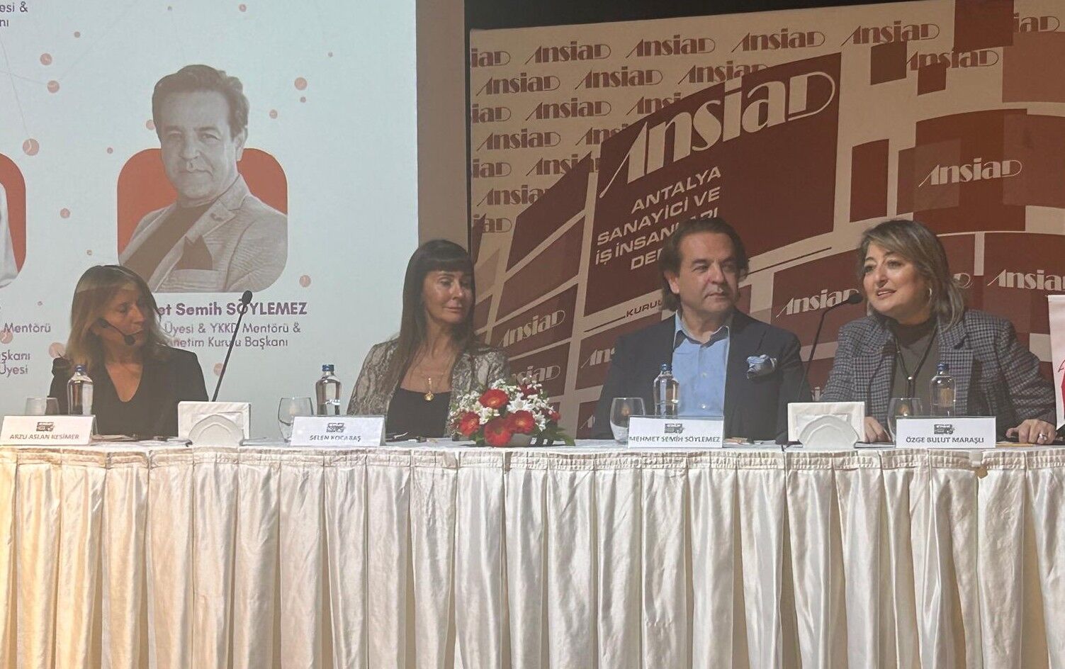 Antalya Iş Dünyasına Kadınlarla Kalkınmanın Yolları Anlatıldı (4)