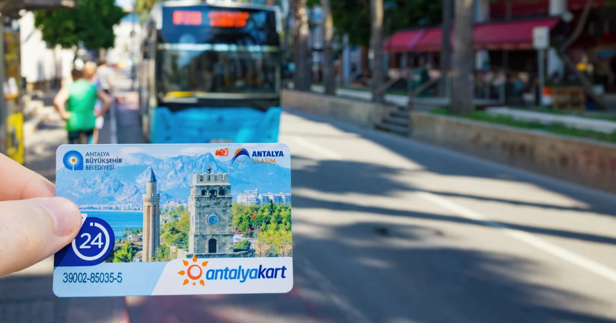 Antalya kart uygulaması hata verdi: Kentte ulaşım gecikti