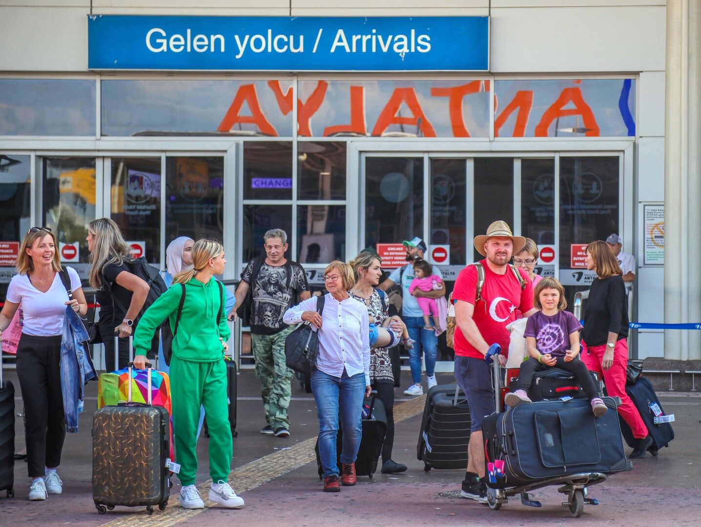 Antalya’da 3 Bayram Ve Ara Tatil Heyecanı (3)