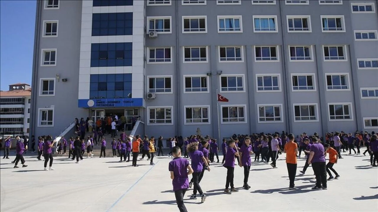 Antalya’da Öğretmenler Iş Bıraktı (4)