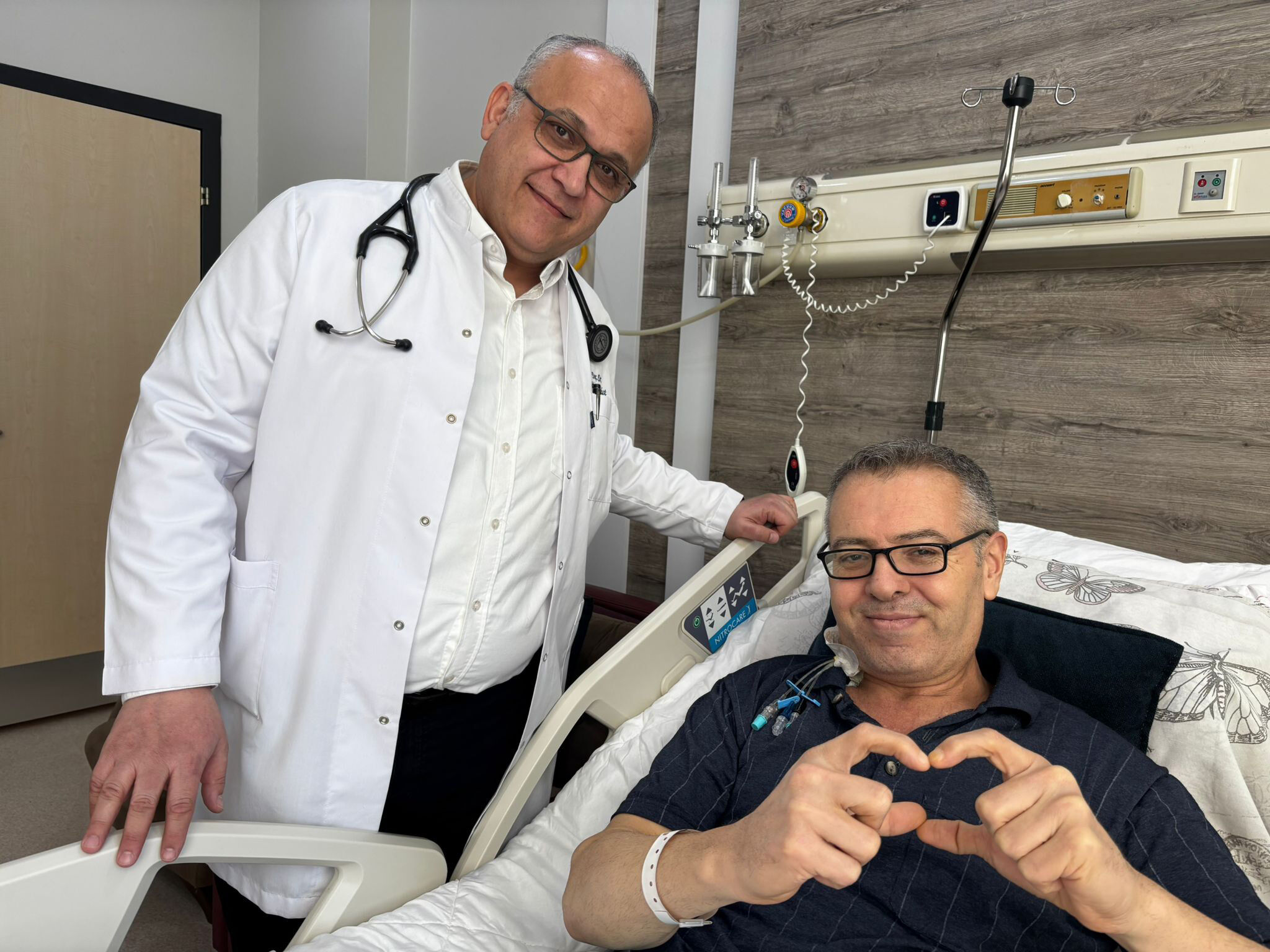 Antalya’da Tıp Başarısı 5 Santimlik Kesiden 3 Damar Değişimi (3)