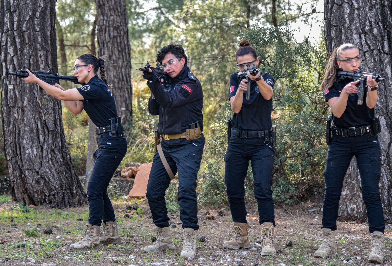 Antalya’daki Kadın Polislerin Eğitimi Göz Doldurdu (2)