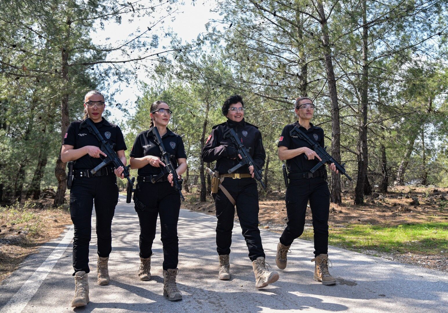 Antalya’daki Kadın Polislerin Eğitimi Göz Doldurdu (3)