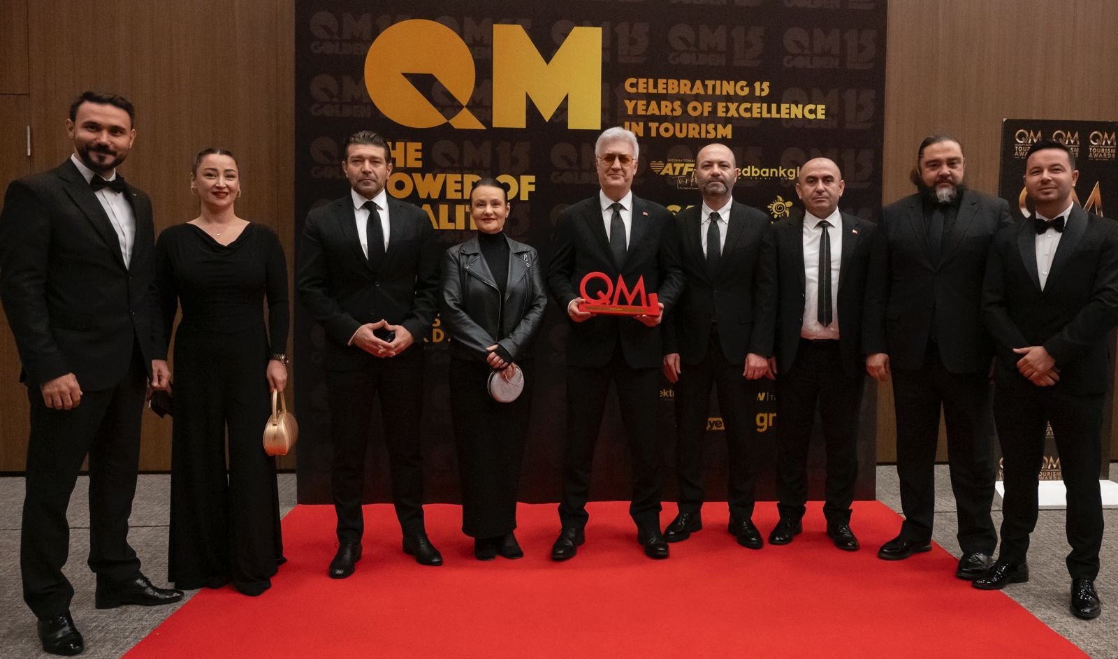 Antalya’dan devlet tiyatrolarına ödül