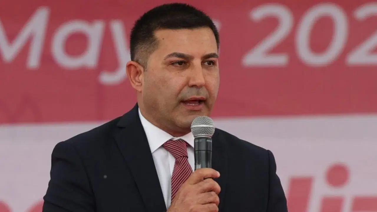 Antalyalı Belediye Başkanı Tutuklandı (1)