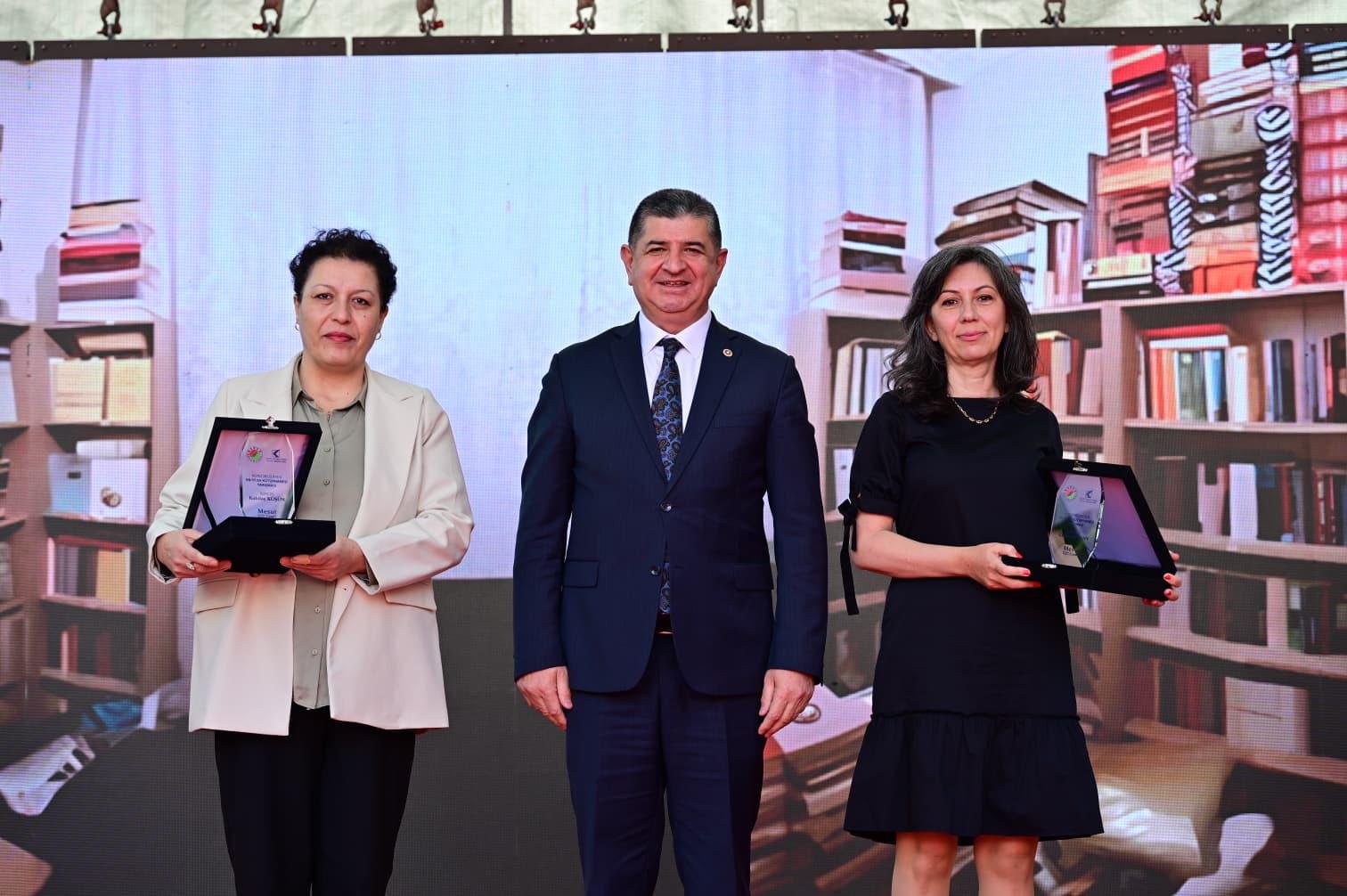 Antalya’nın En Iyi Ev Kütüphaneleri Belli Oldu (2)