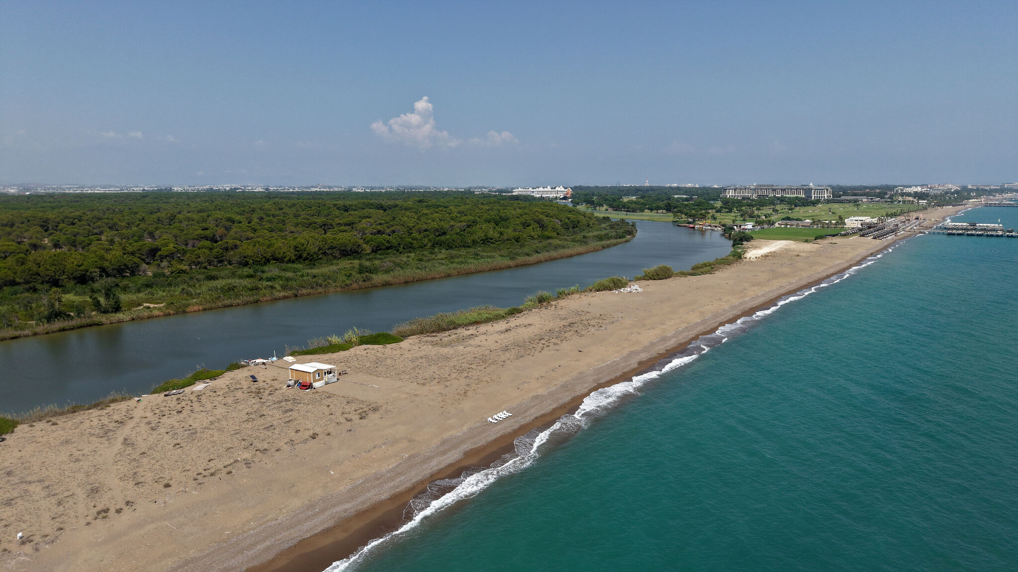 Antalya’nın Kumköy Sahilinde Kaçak Yapı Ve Lağım Skandalı (4)