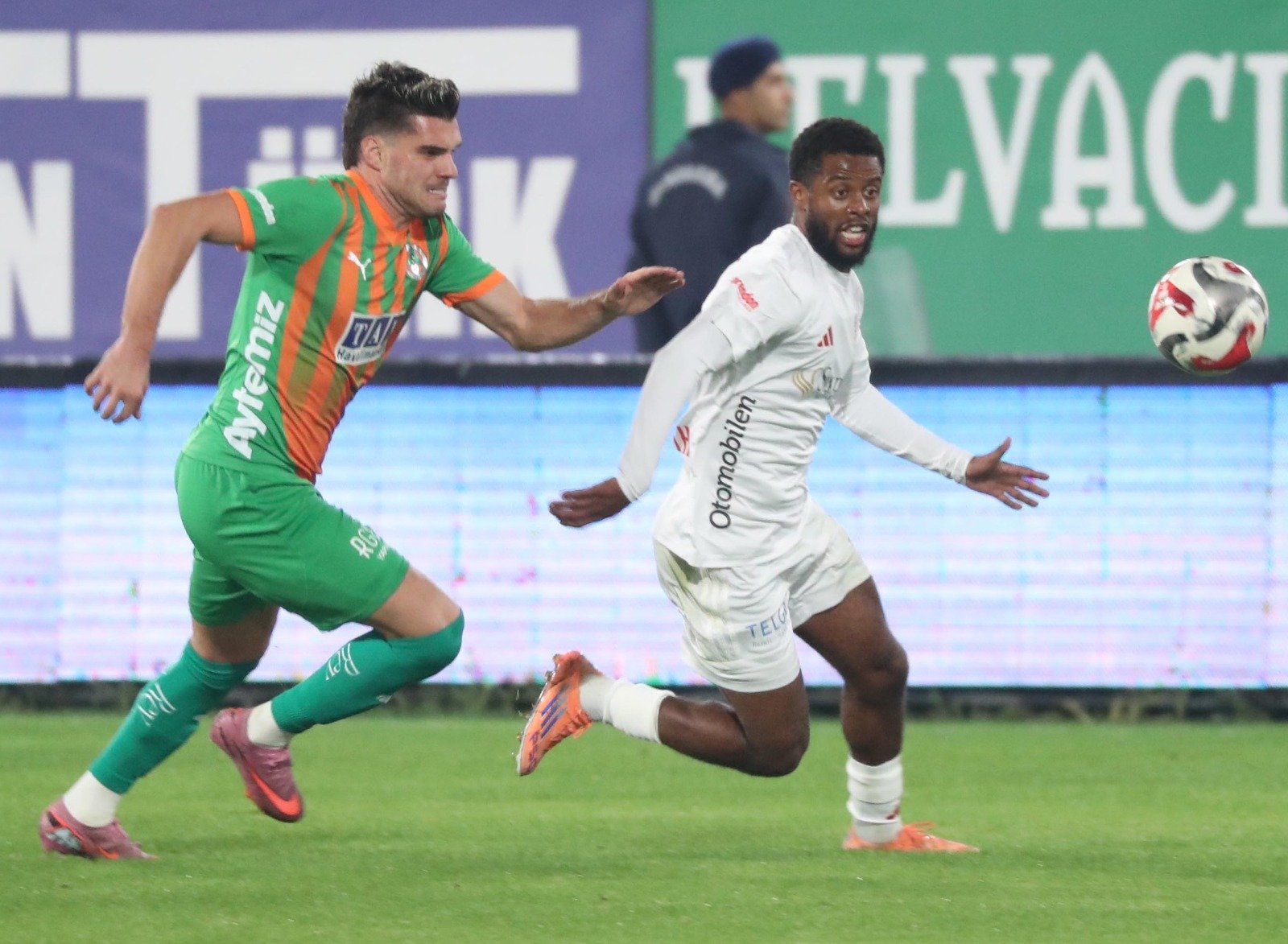 Antalyaspor Ve Alanyaspor’a Şike Suçlama (2)