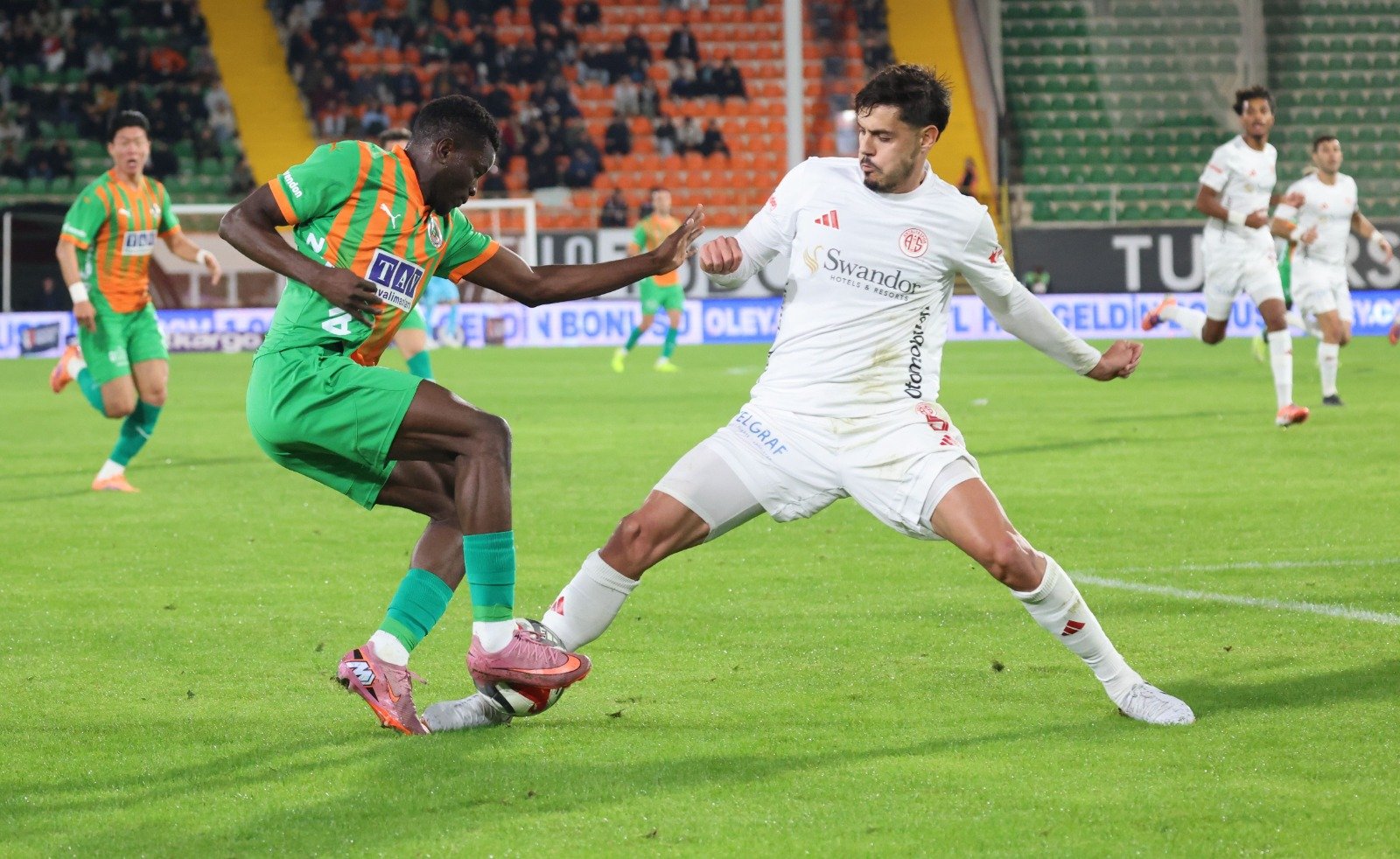 Antalyaspor Ve Alanyaspor’a Şike Suçlama (3)