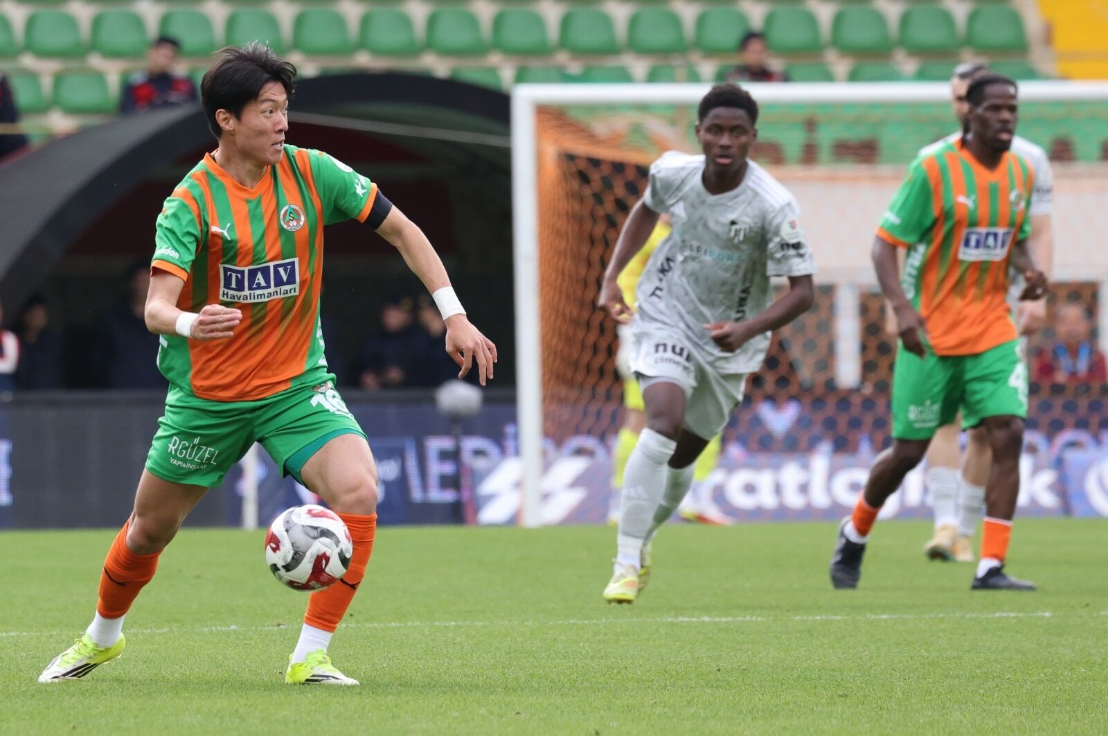 B3C134C5 A31F 453A Ac6D A627E5E43239