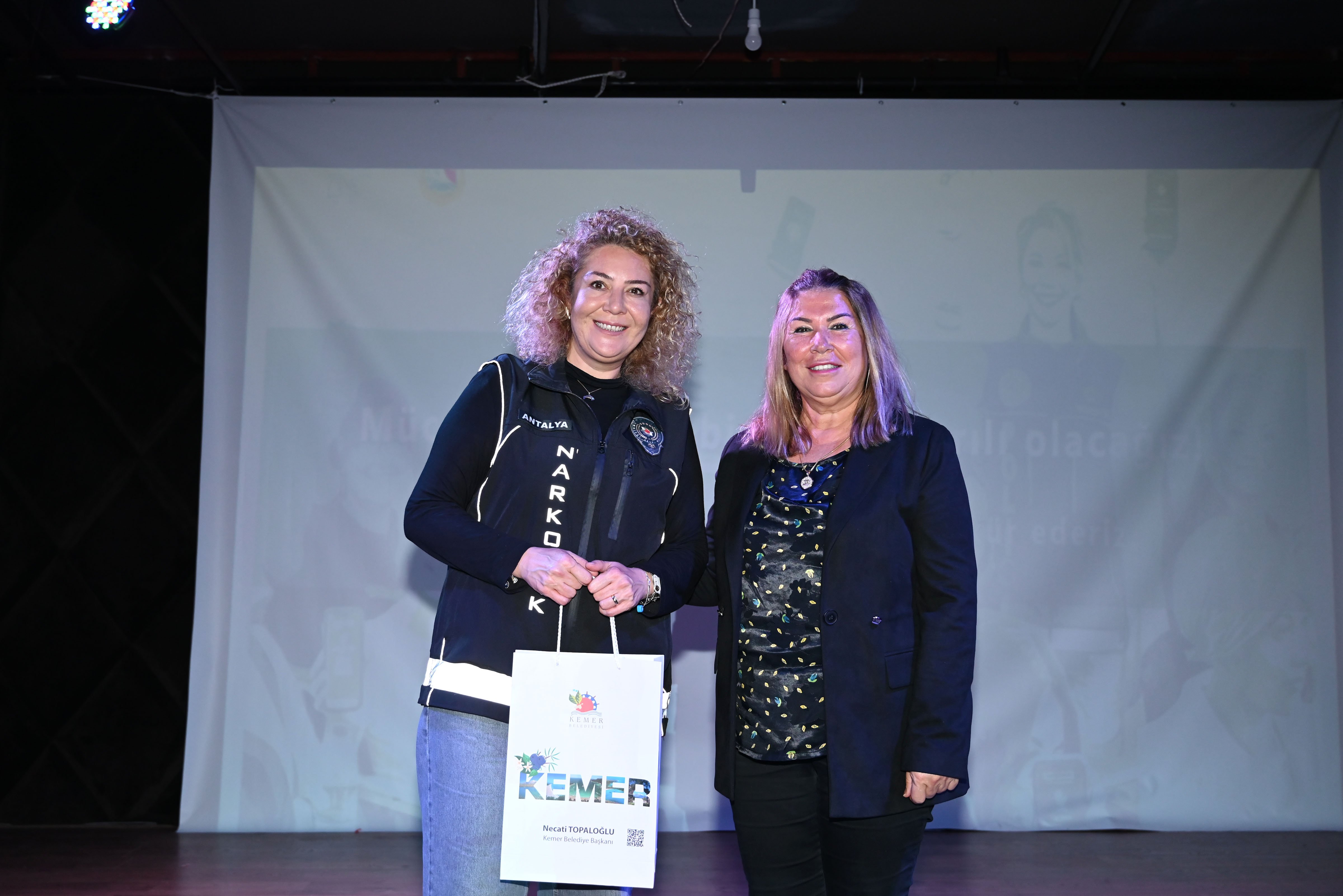 Çocukları Koruyan Seminer Kemer’de (5)