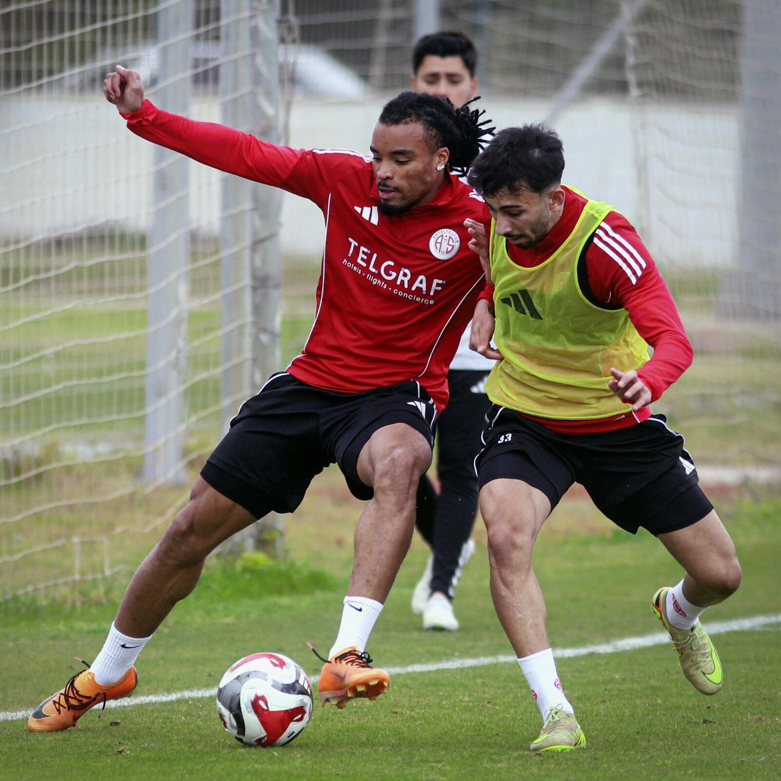 D3Ec665B 3Db1 43A4 9A85 Fac9A7878C76