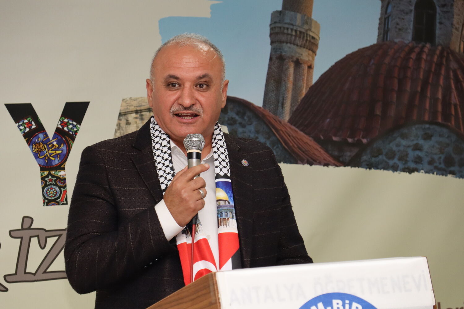 Eğitim Camiası Yasta! Eğitimciler Çözüm Istedi (2)