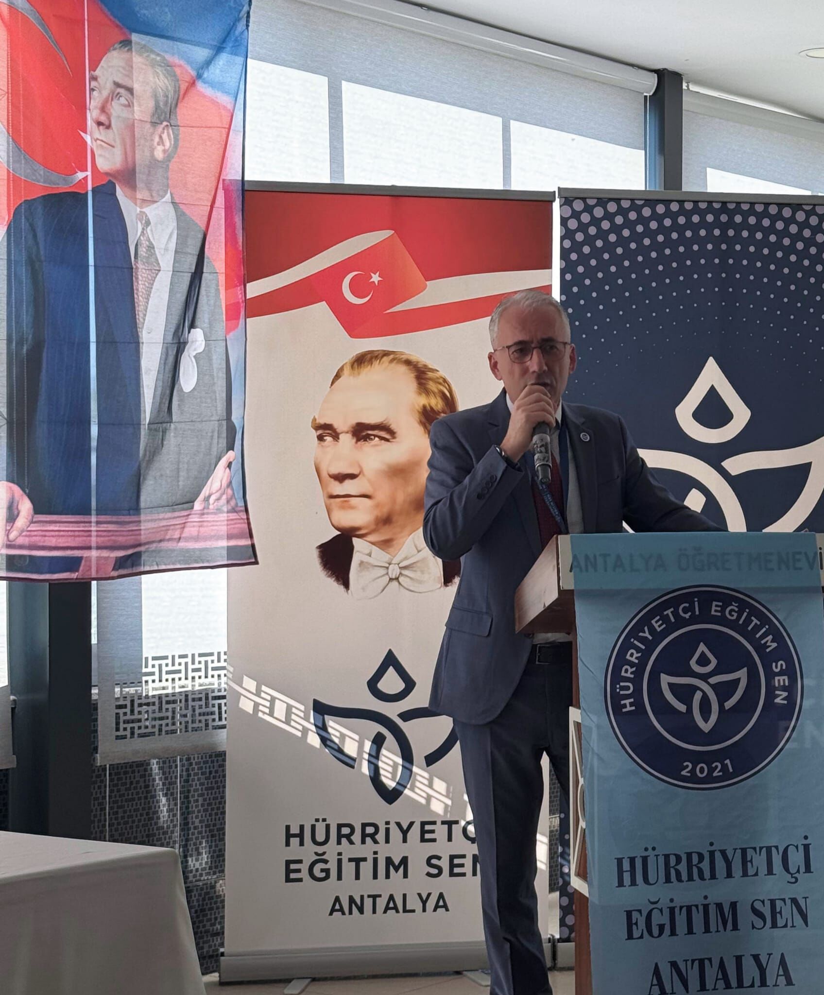 Hürriyetçi Eğitim Sen Antalya Şube Başkanı kim seçildi?
