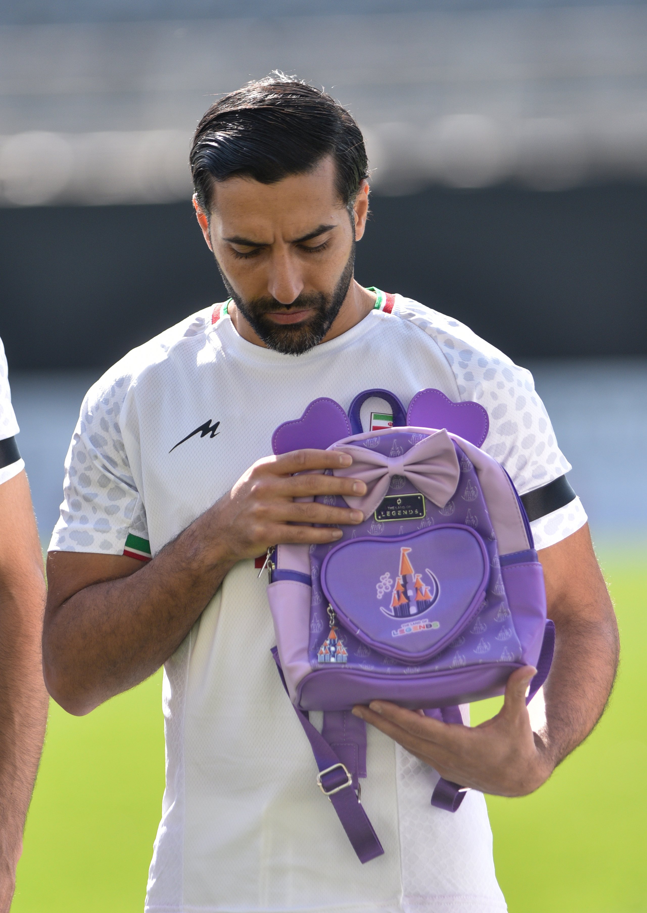 İran Futbolcularından Minab’daki Cocuk Katliamına Antalya Dan Sessiz Protesto (4)