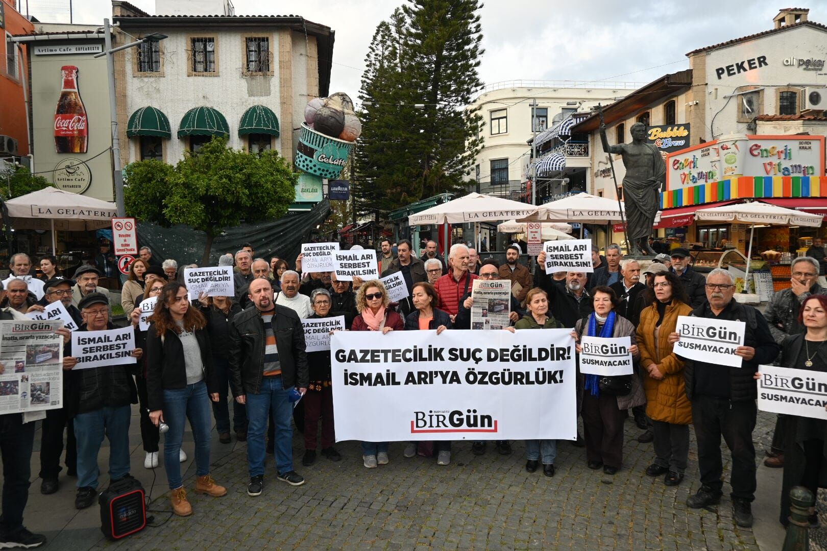 Ismail Arinin Tıutuklanmasinaantalyadan Tepki (3)