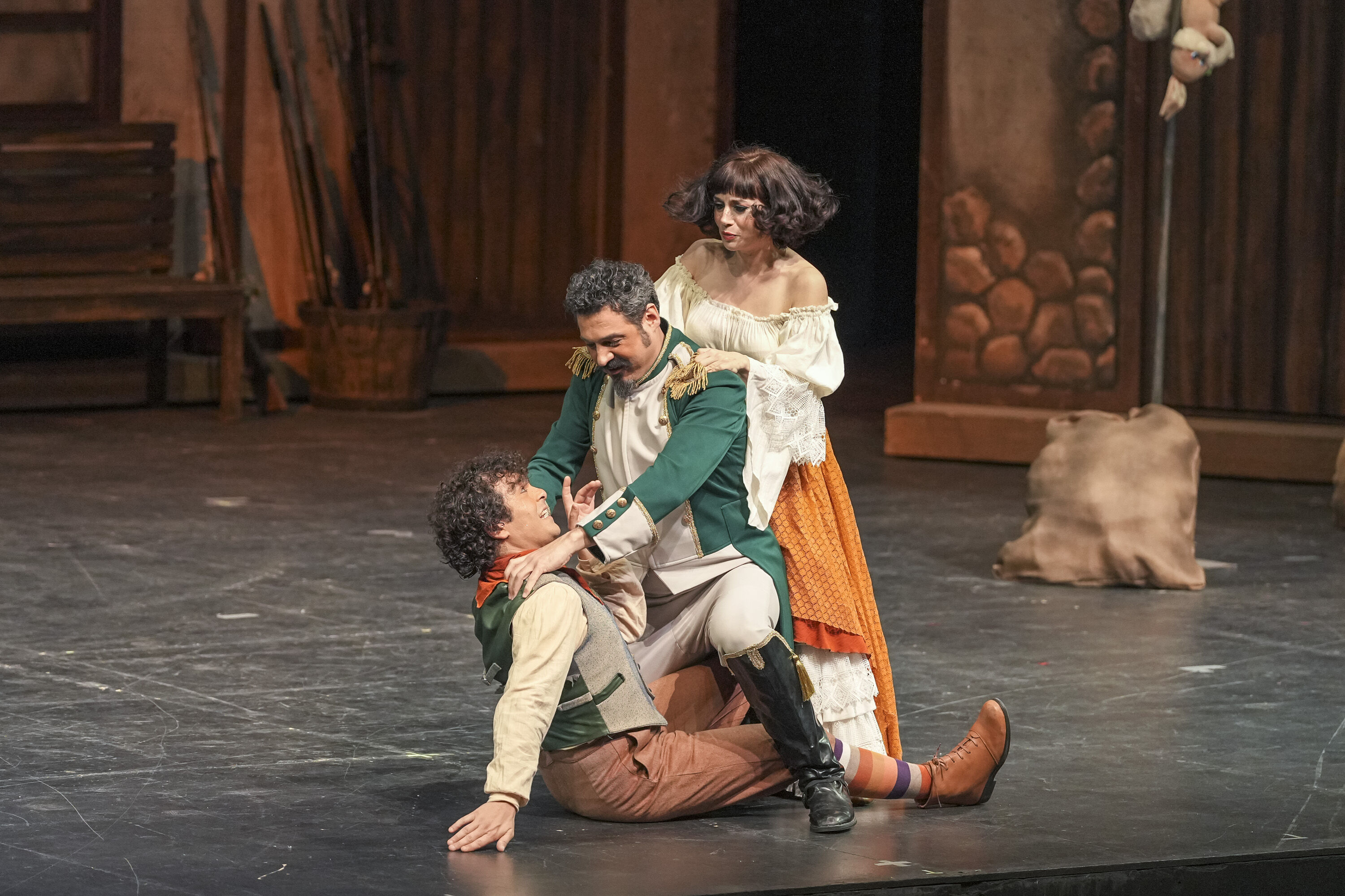 Kahkaha, Tutku Ve Aşk Antalya Sahnesinde (4)