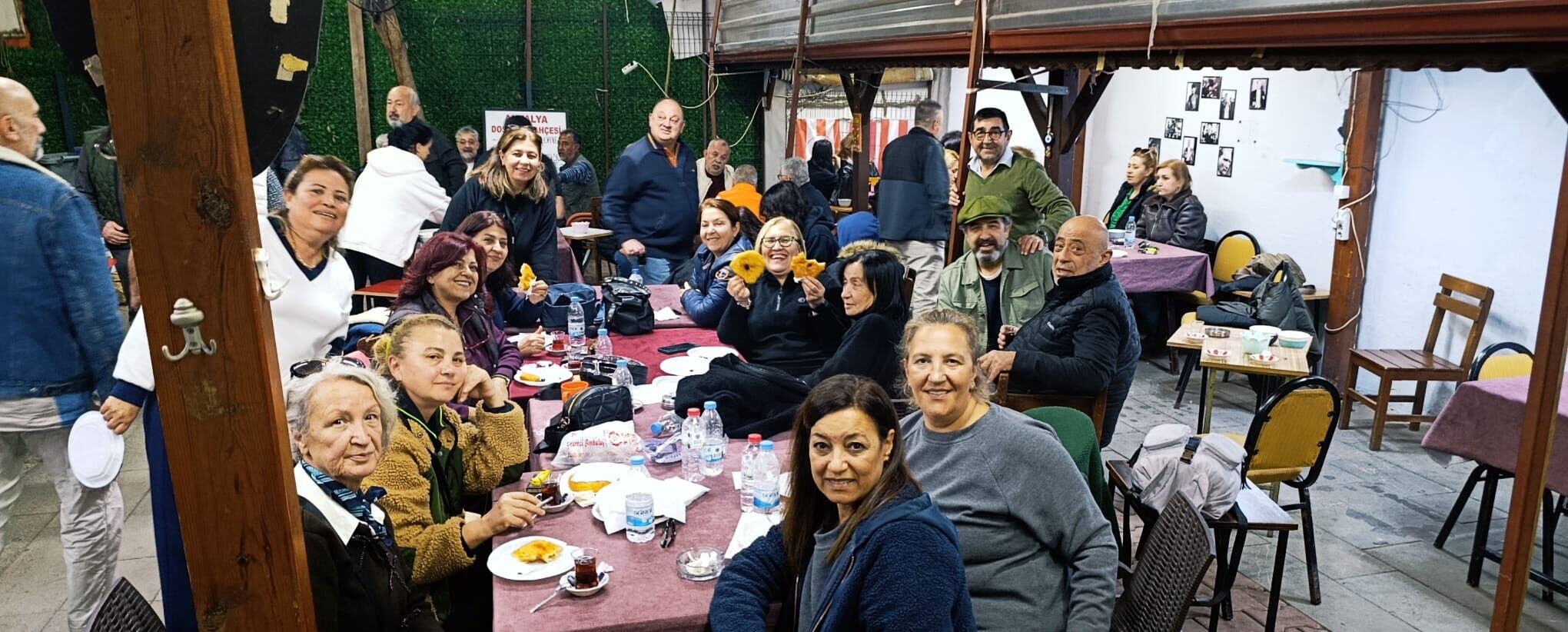 Kaleicini Seveneler Ve Kaleicinde Doganlar Grubu (4)