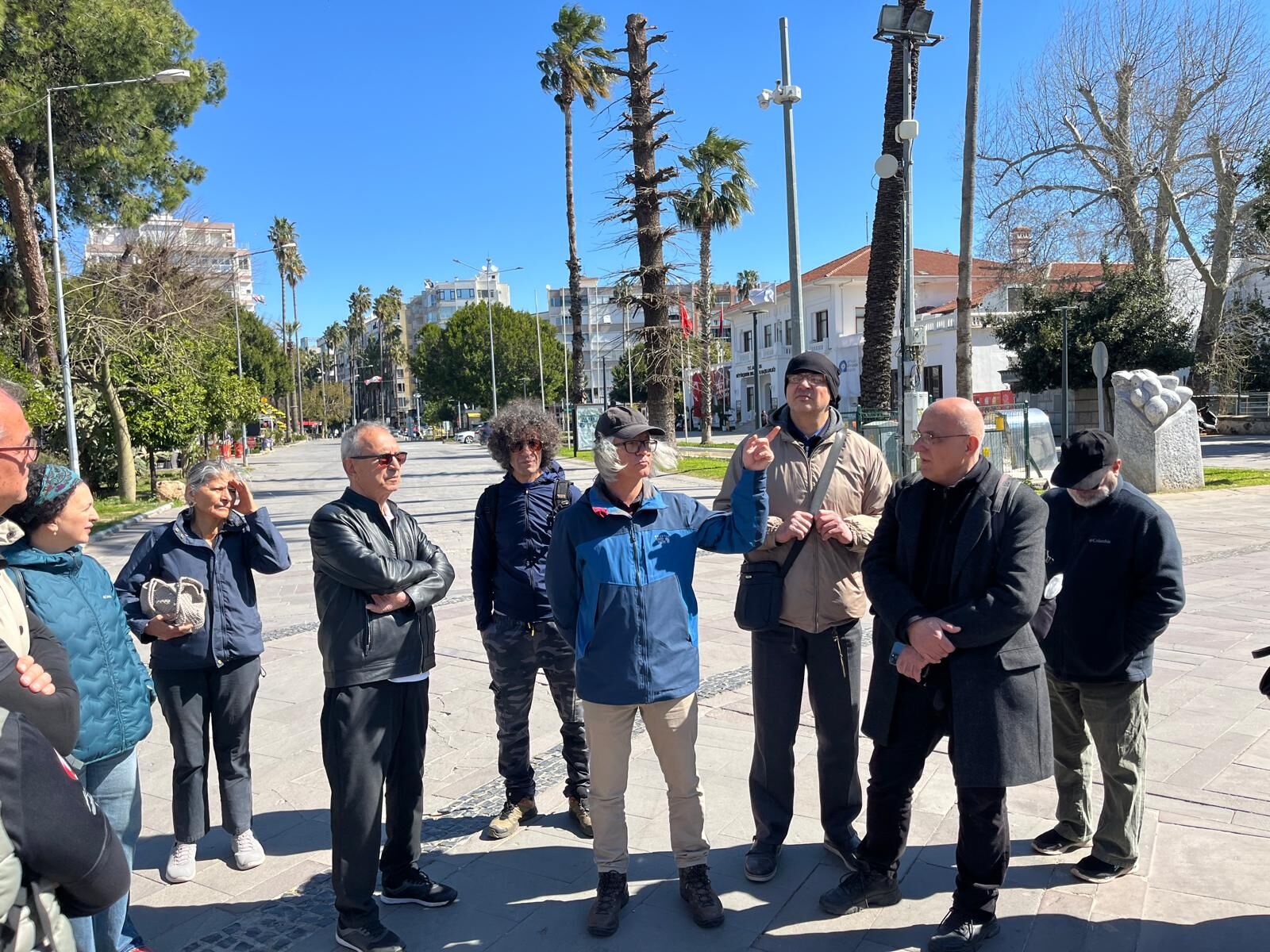 Kent Merkezi Tasinmasina Akademik Tepki (1)