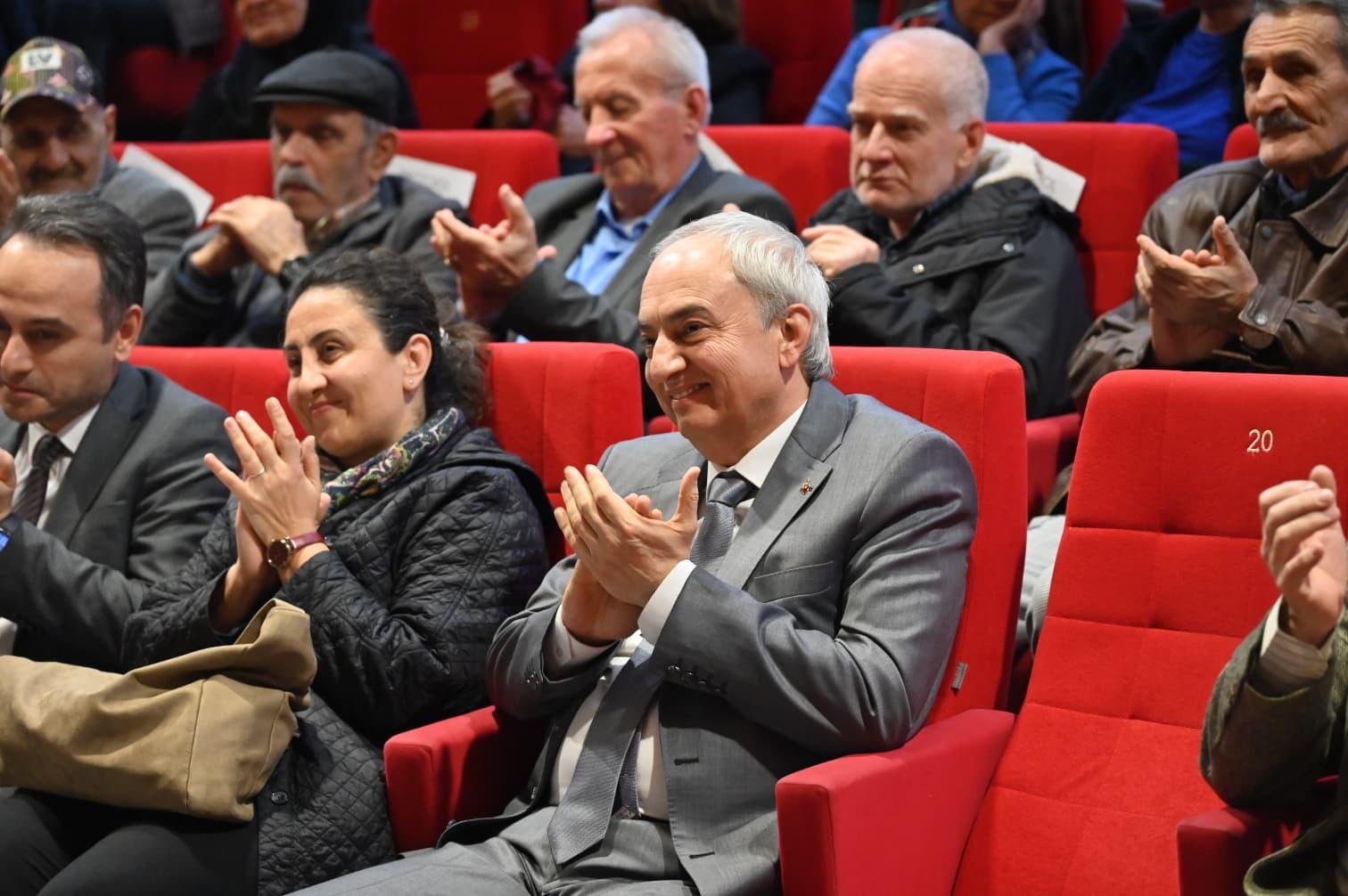 Kepez De Kusalar Siirde Bulustu (4)