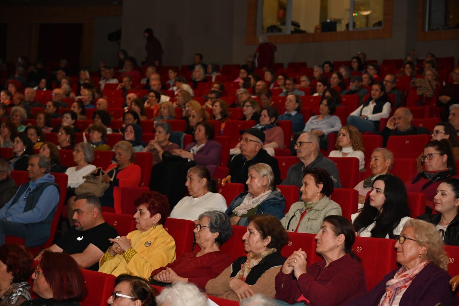 Kepez De Kusalar Siirde Bulustu (5)