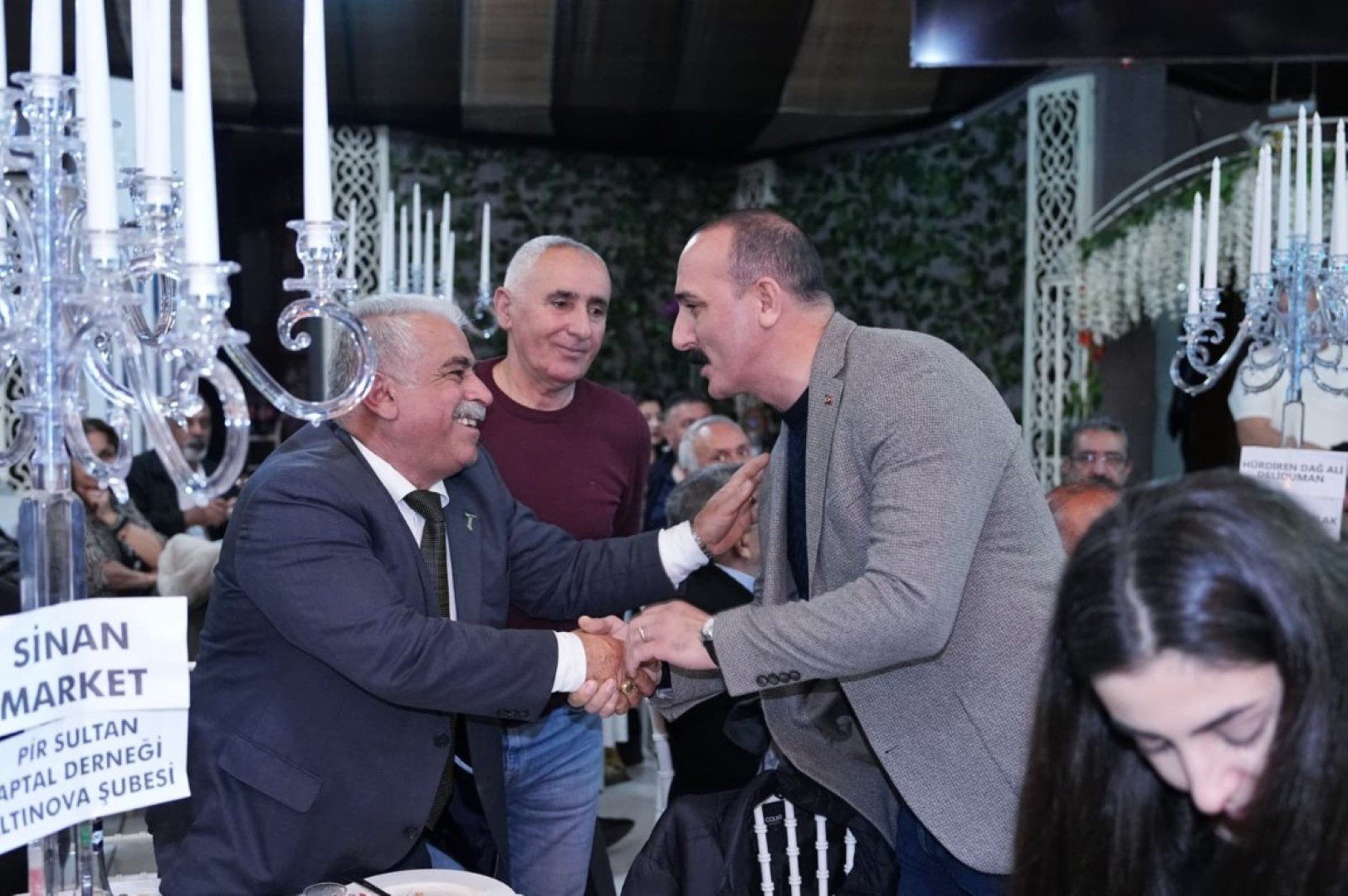 Konyaaltı Belediye Başkanı Cem Kotan Dostluk Gecesine Katıldı (4)