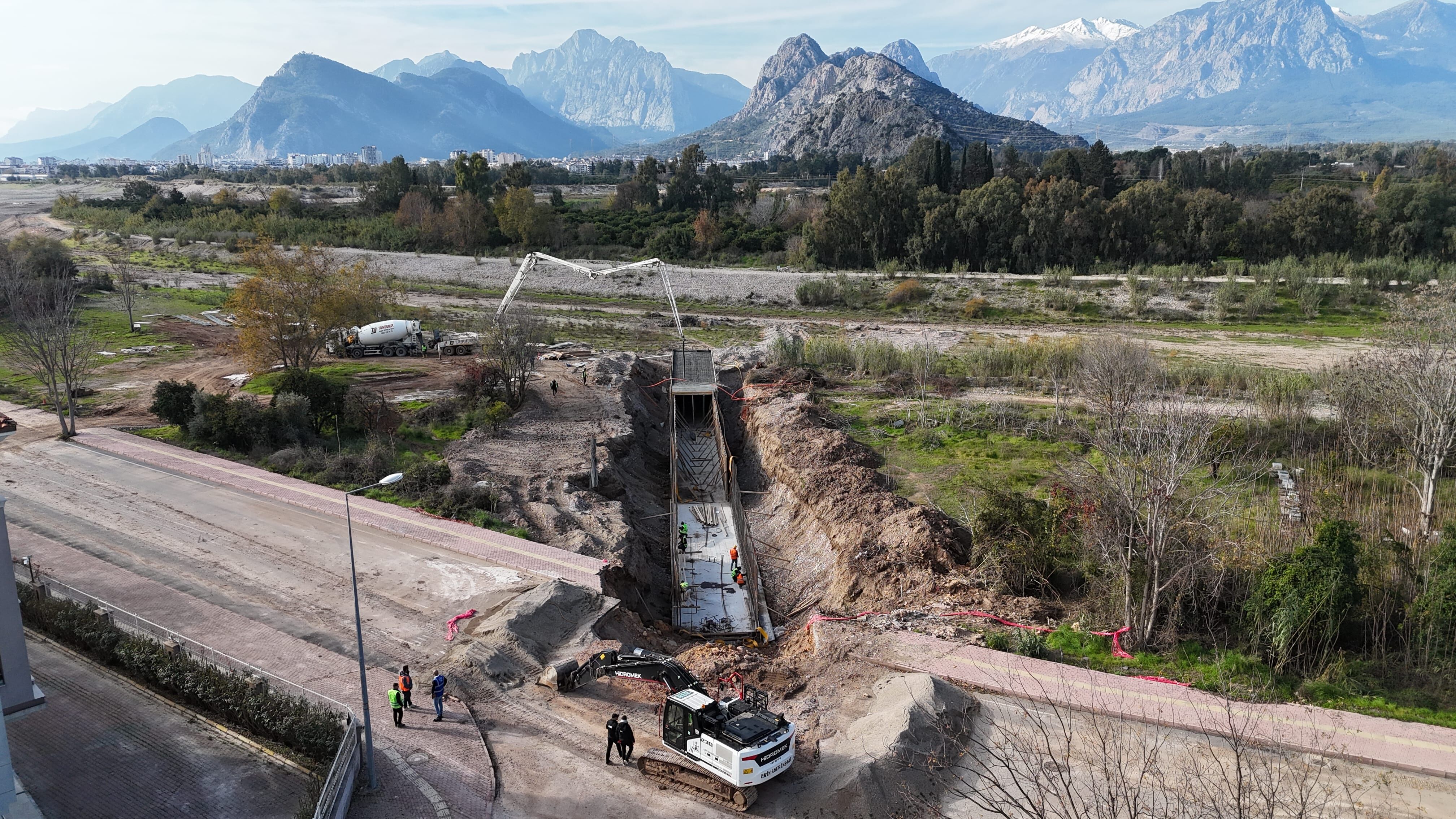 Konyaaltı’na Asat’tan 60 Milyon Tl’lik Yağmursuyu Yatırımı (2)