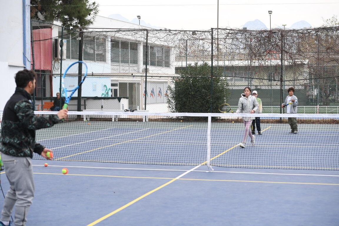 Konyaaltı’na Yeni Spor Kompleksi Ücretsiz Kurslar Başladı (5)