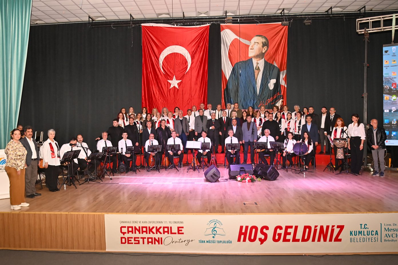 Kumluca’da “Çanakkale destanı” oratoryosu sahnelendi