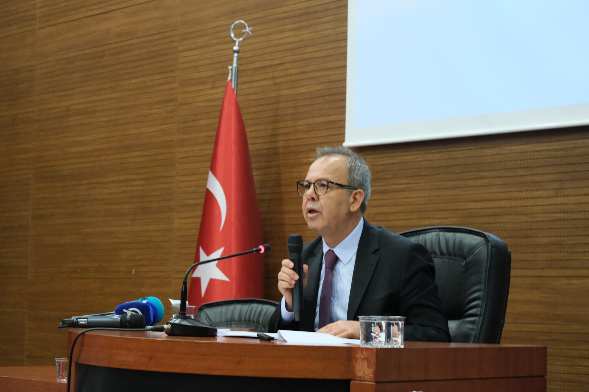 Menderes Dal Kimdir (2)