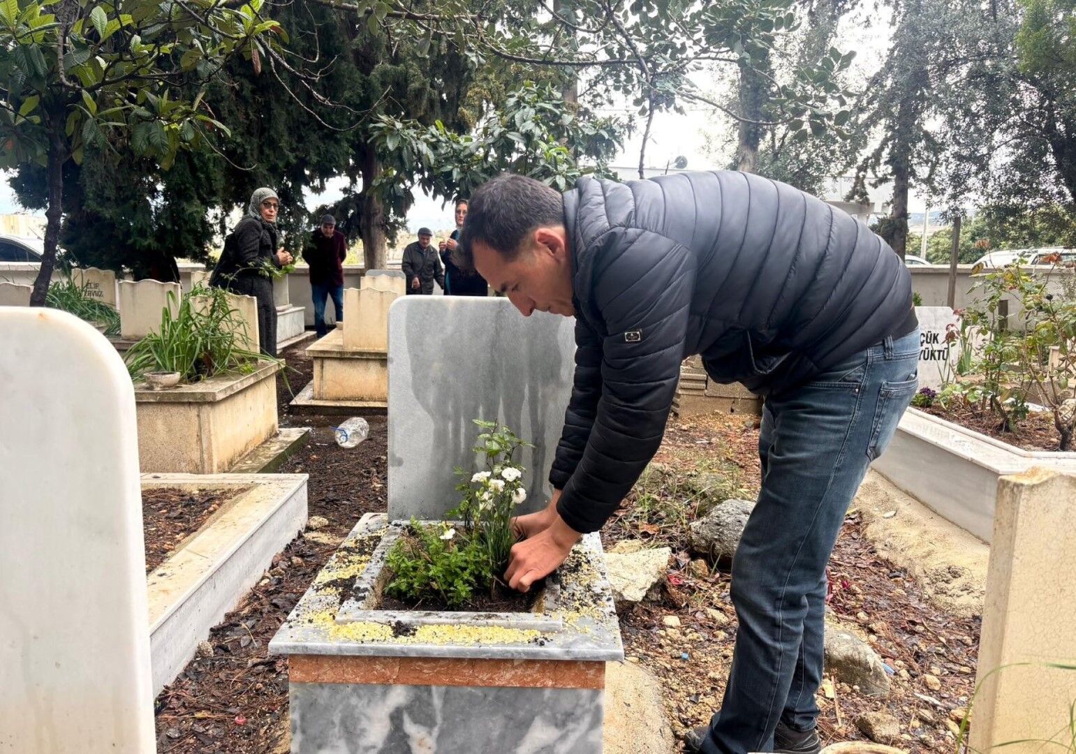 Mersin Ücretsiz Çiçeklendi (3)