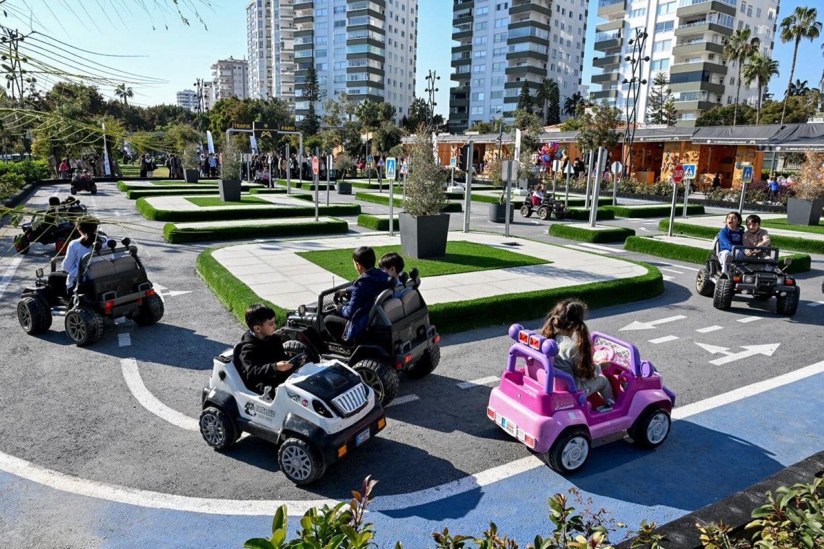 Mersin'de Çocuklara Eşit Gelecek Için Güçlü Destek (1)