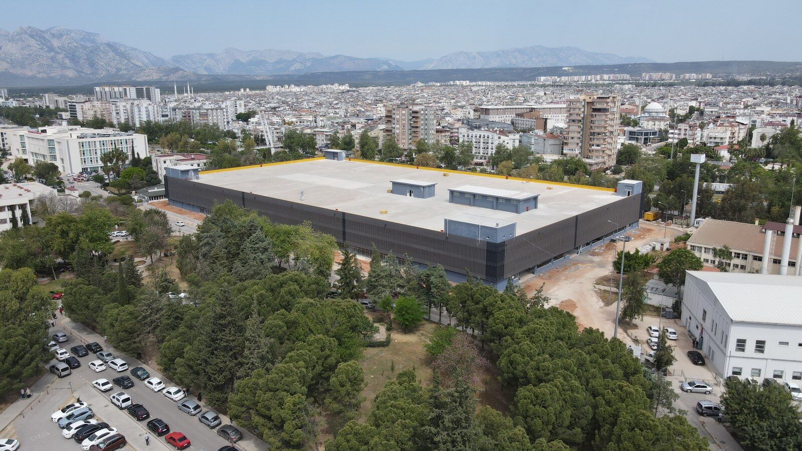 Muhittin Bocek Akdeniz Universitesi Katli Otopark (1)-1