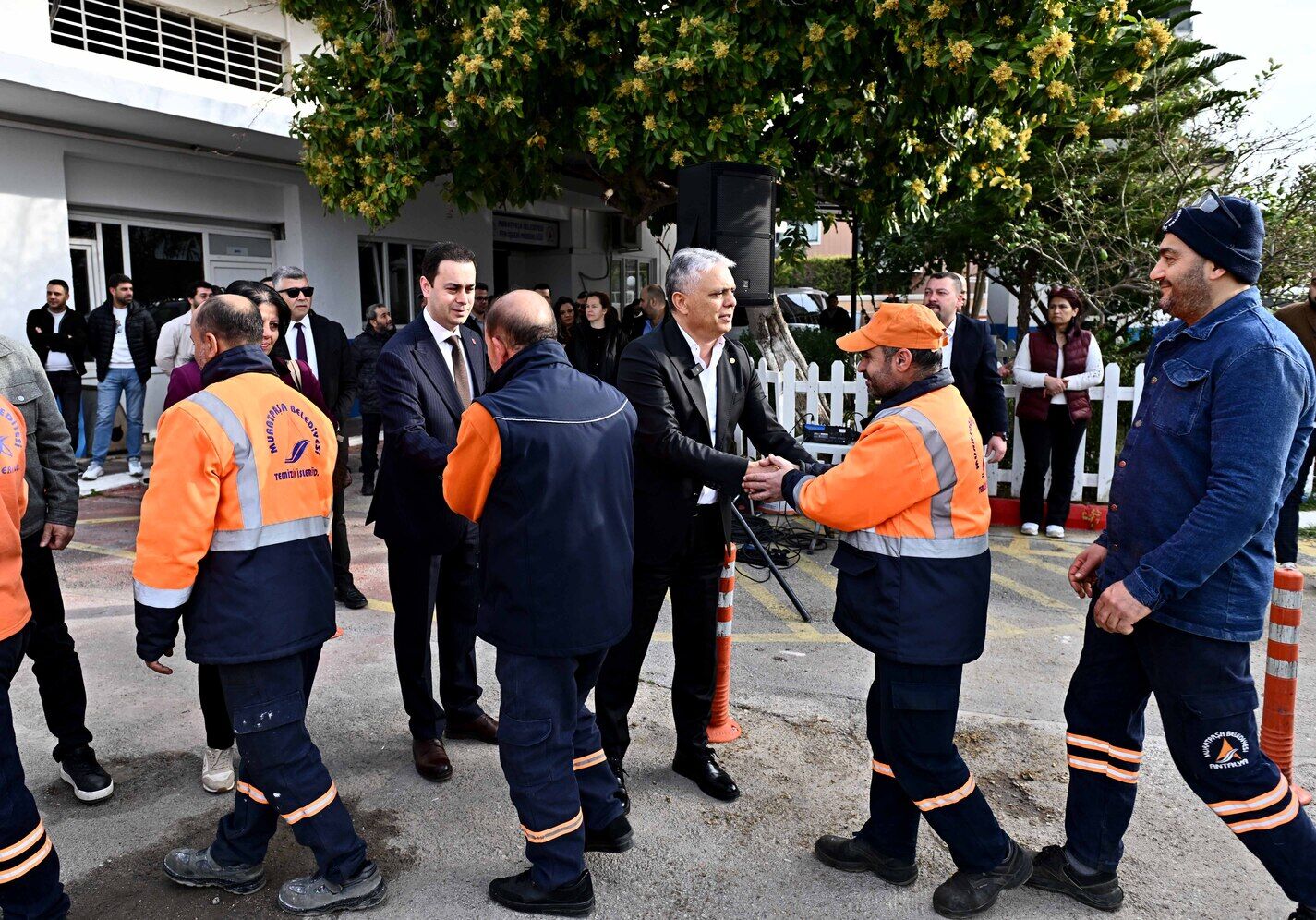 Muratpaşa Belediye Başkanı Uysal Belediye Personeliyle Bayramlaştı (1)