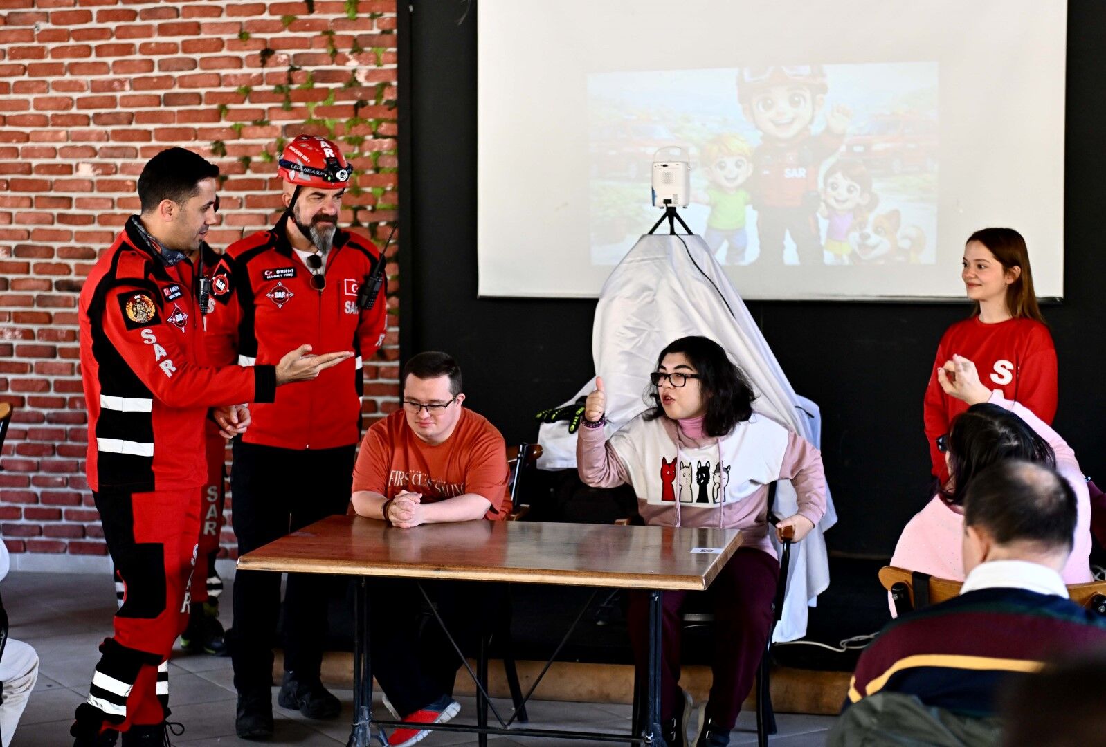 Muratpaşa Belediyesi’nden Anlamlı Farkındalık (2)